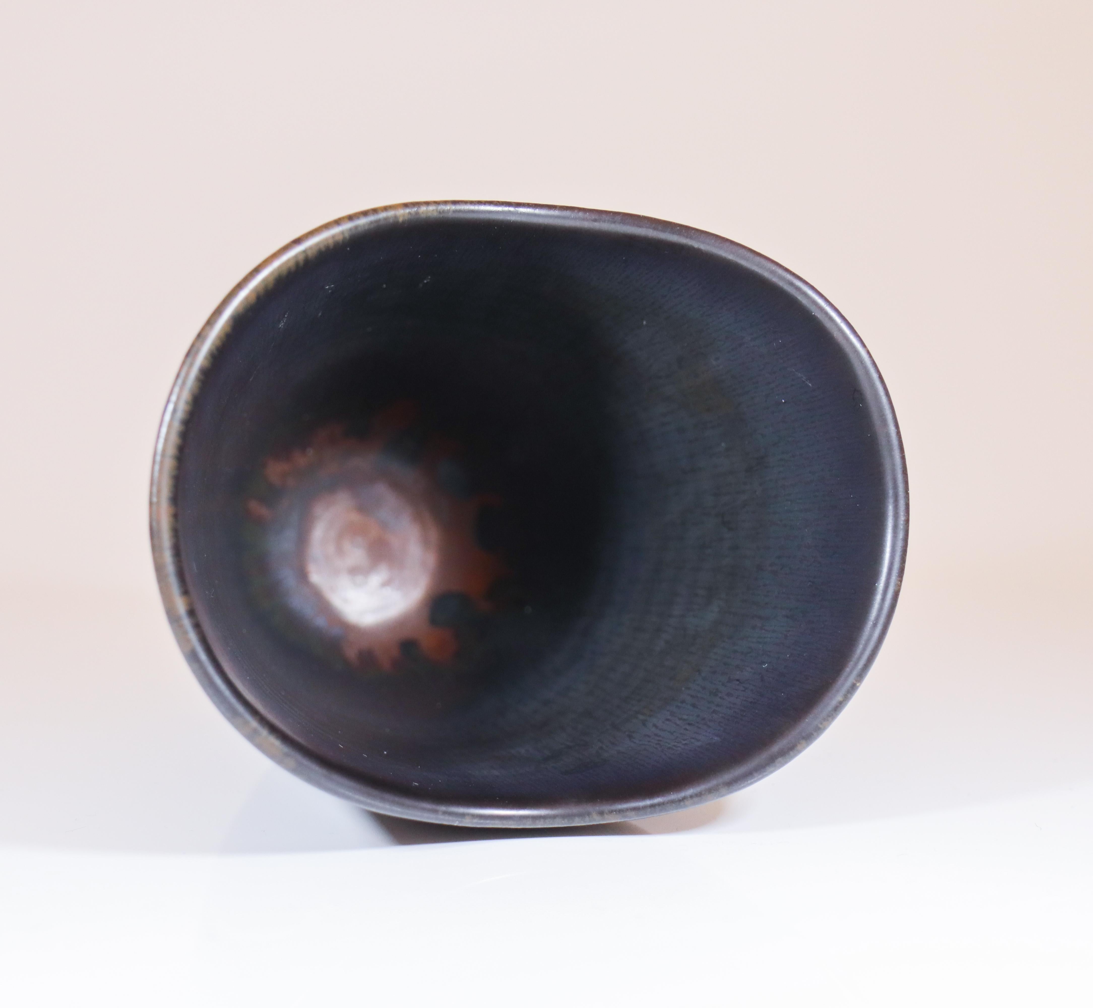 Vaso in stonware nero - Carl-Harry Stålhane - Rörstrand Midcentury Modern in vendita 4