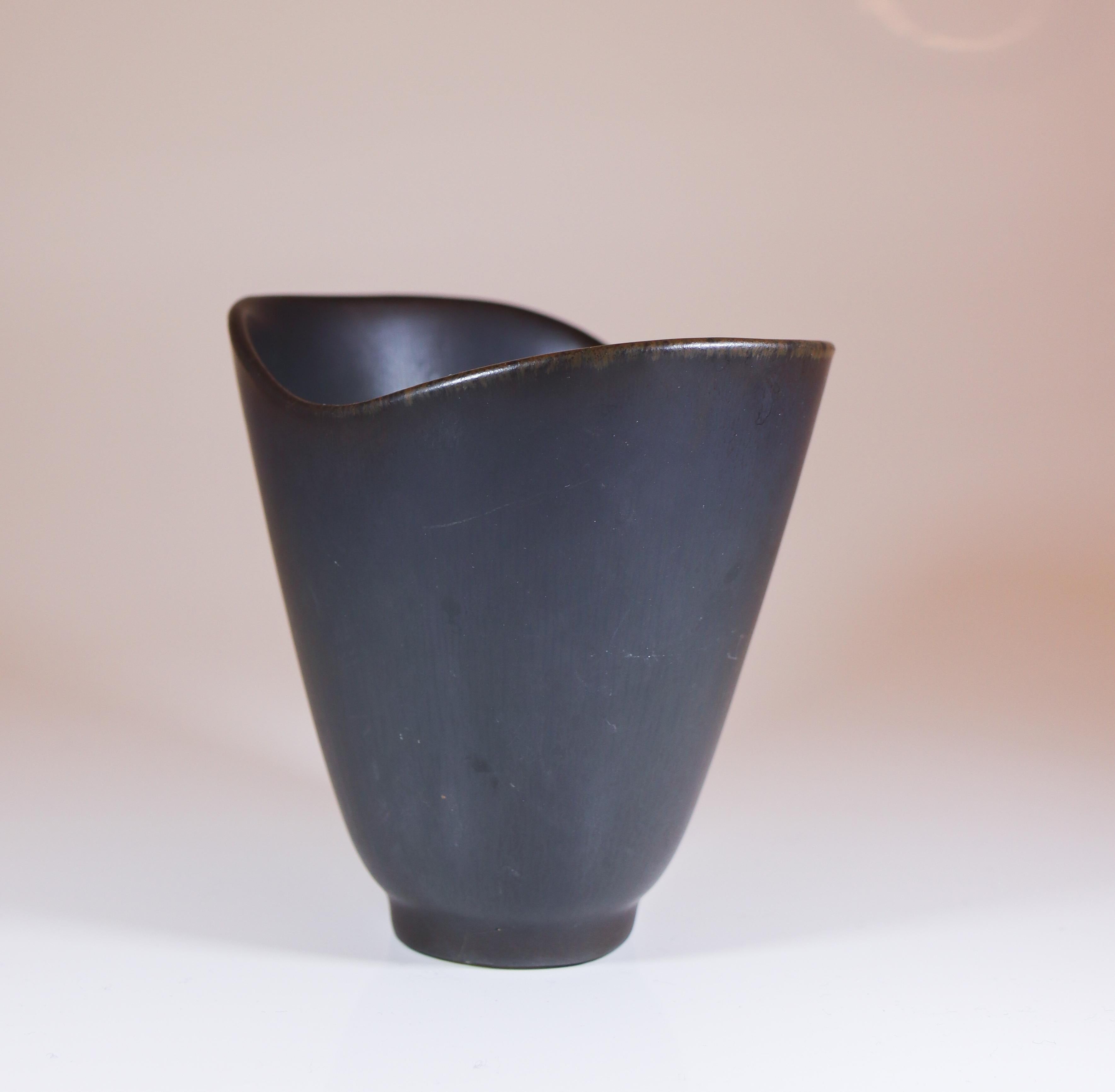 XX secolo Vaso in stonware nero - Carl-Harry Stålhane - Rörstrand Midcentury Modern in vendita