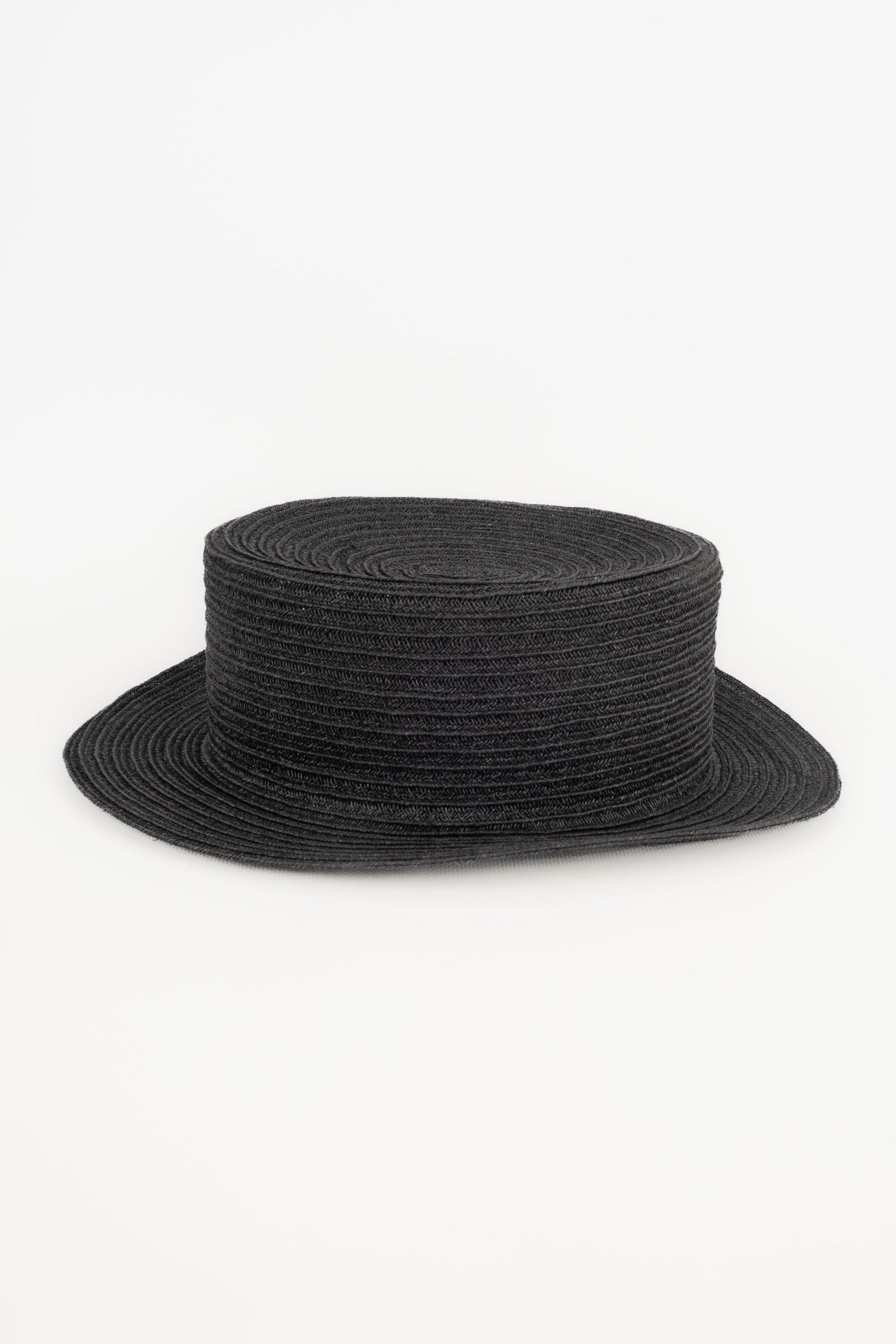 Sconosciuto - Cappello di paglia nero.

Informazioni aggiuntive:
Condizioni: Ottime condizioni
Dimensioni: Circonferenza: 57 cm

Riferimento del venditore: CHP129