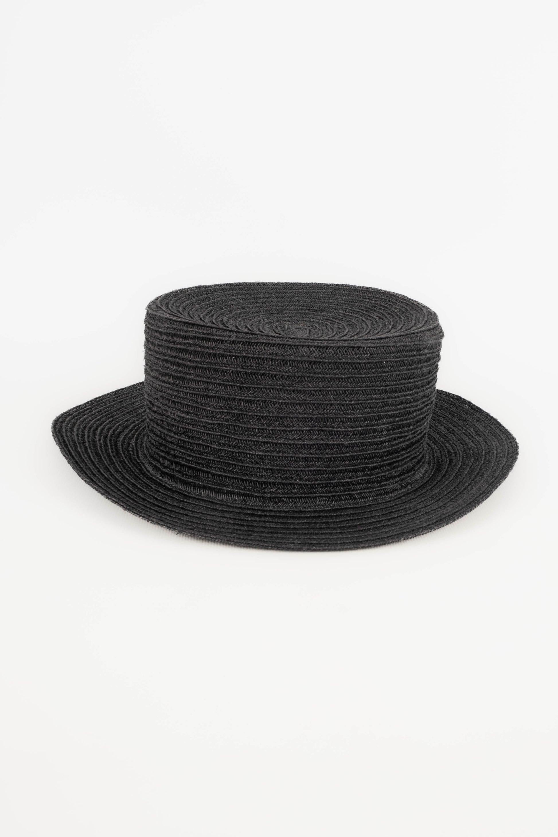Cappello di paglia nero In condizioni ottime in vendita a SAINT-OUEN-SUR-SEINE, FR