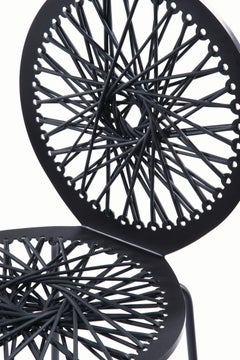 Schwarzer Stretch-Stuhl