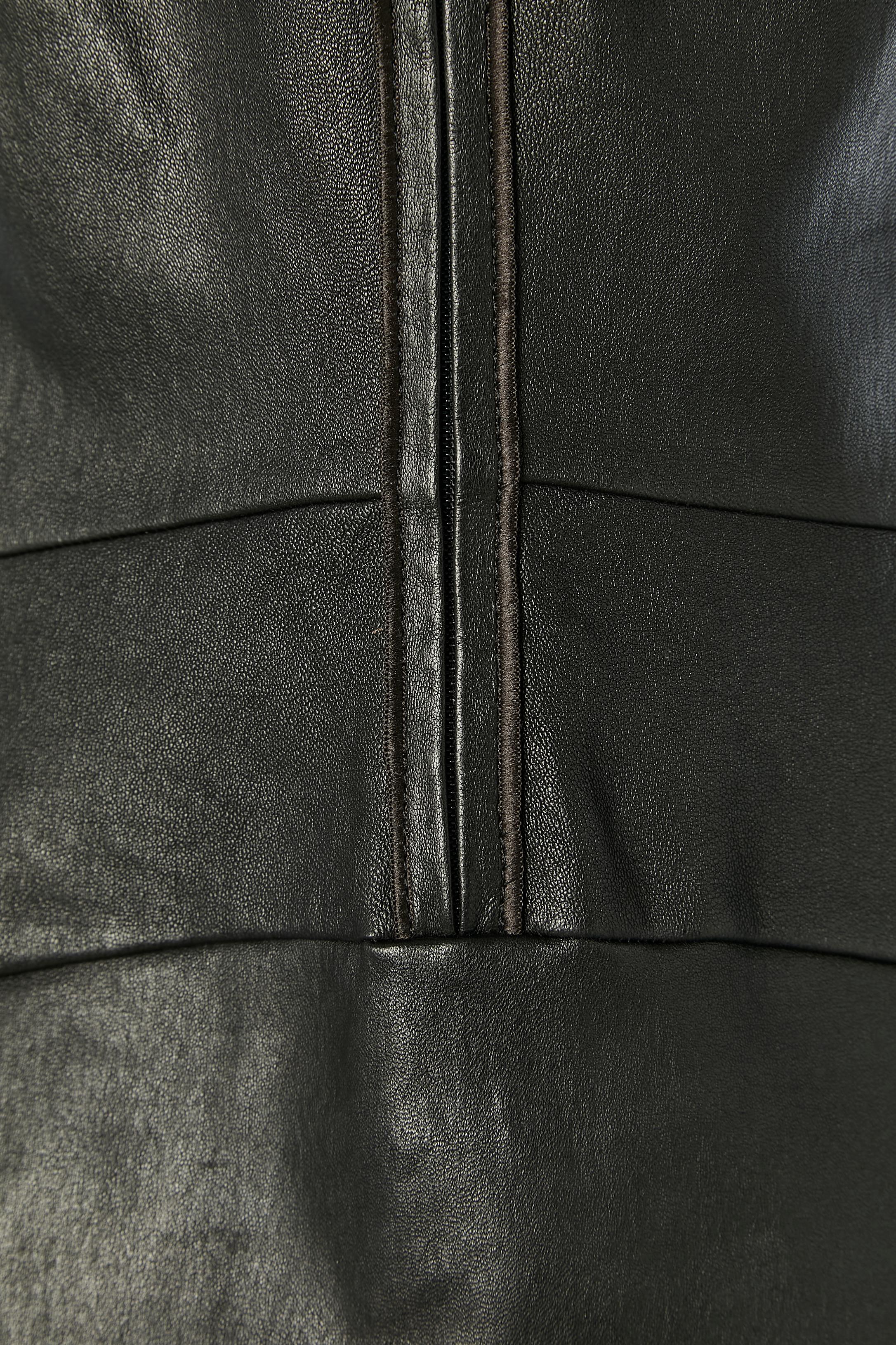 Vestido negro de piel elástica con corte y manga corta JITROIS en venta 1