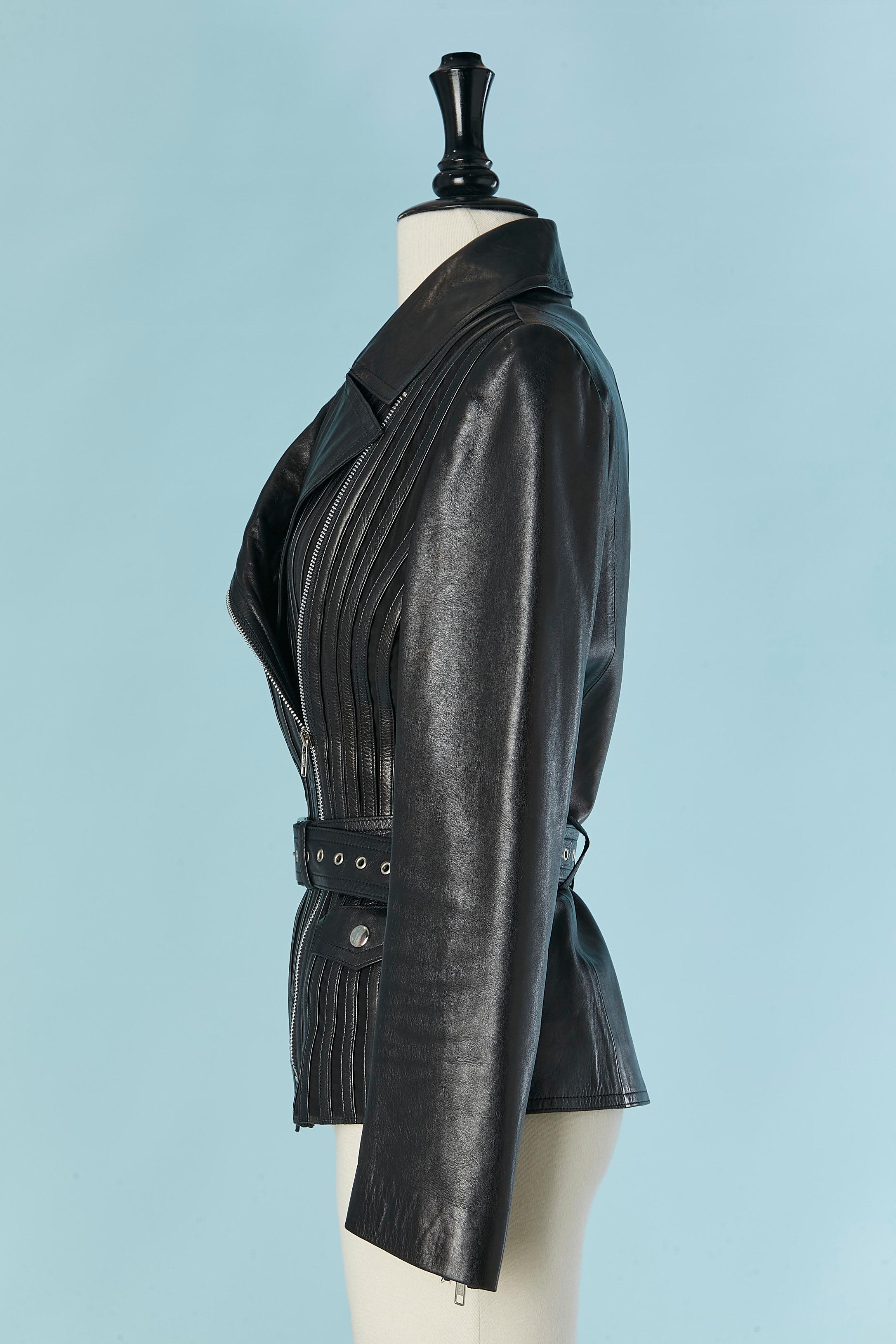 Veste en cuir stretch noir avec ceinture JITROIS Unisexe en vente