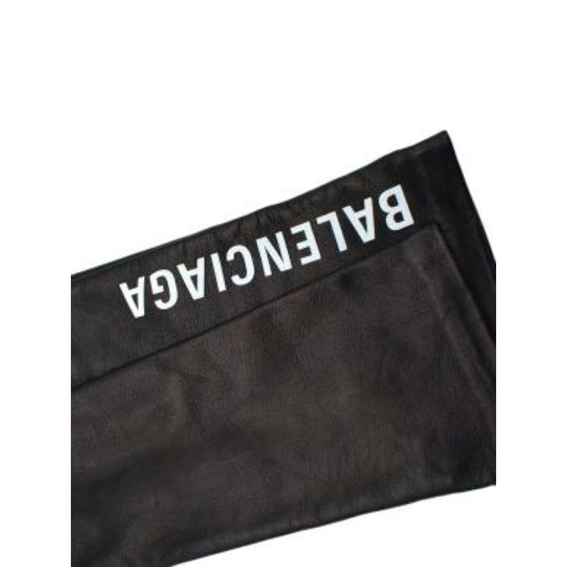 Women's or Men's Black stretch leather logo gloves 7 For Sale