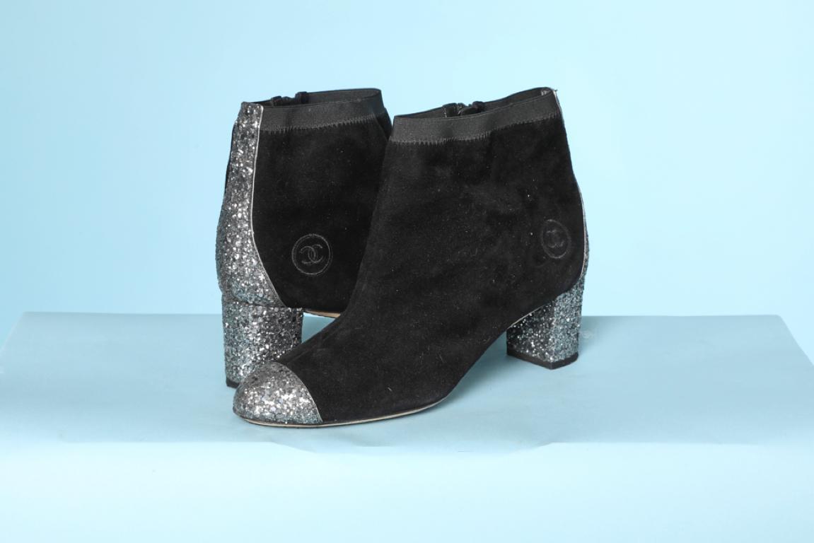 Black suede boots with glitters heels and inside lining in silver leather 