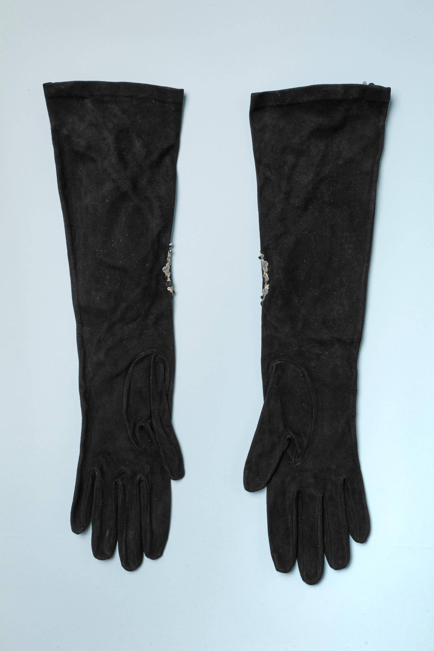 Black suede evening gloves with lurex, sequin and beadwork Daniel Swarovski NEW For Sale 1
