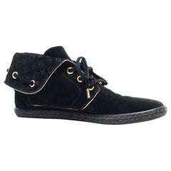 Black Suede Logo Convertible Trainers Size UK 5