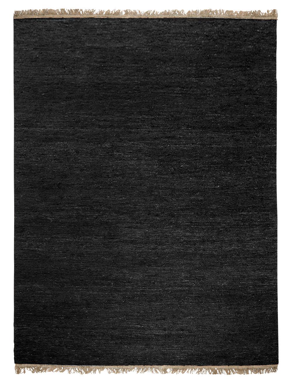 Black Sumace carpet with fringes by Massimo Copenhagen
Handknotted
Materials: 100% Hemp
Dimensions: W 250 x H 300 cm
Available colors: Natural, Natural with Fringes, Black, Black with Fringes, and Navy.
Other dimensions are available: 170x240