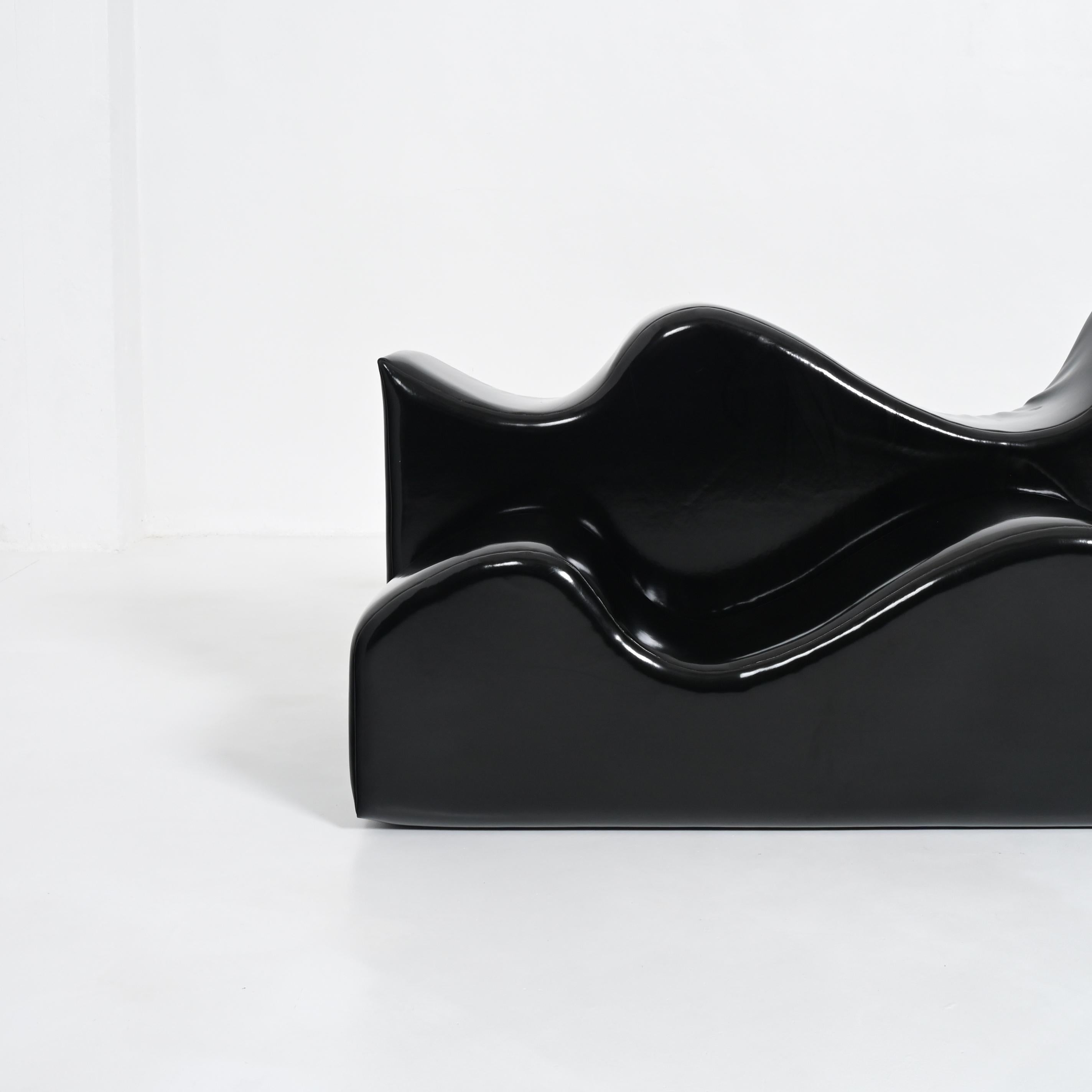Black Superonda Sofa by Archizoom Associati for Poltronova 8