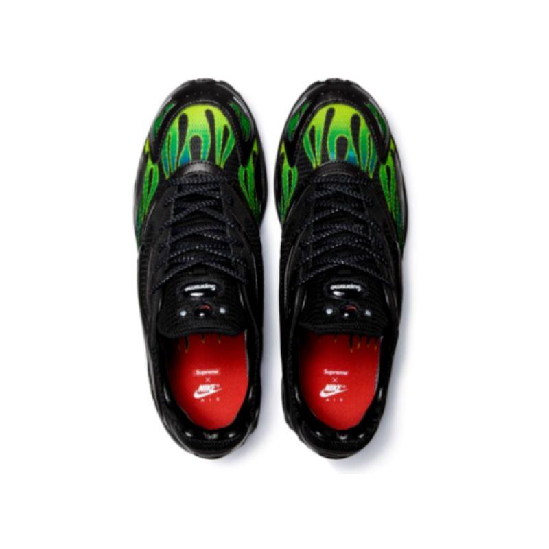 Black Supreme®/Nike® Air Zoom Streak Spectrum Plus
Size US 10.5
Additional Information:
Color: Black/Multi-Color
Style: Athletic   
100% Authentic!!!
Condition: Brand new in the original box