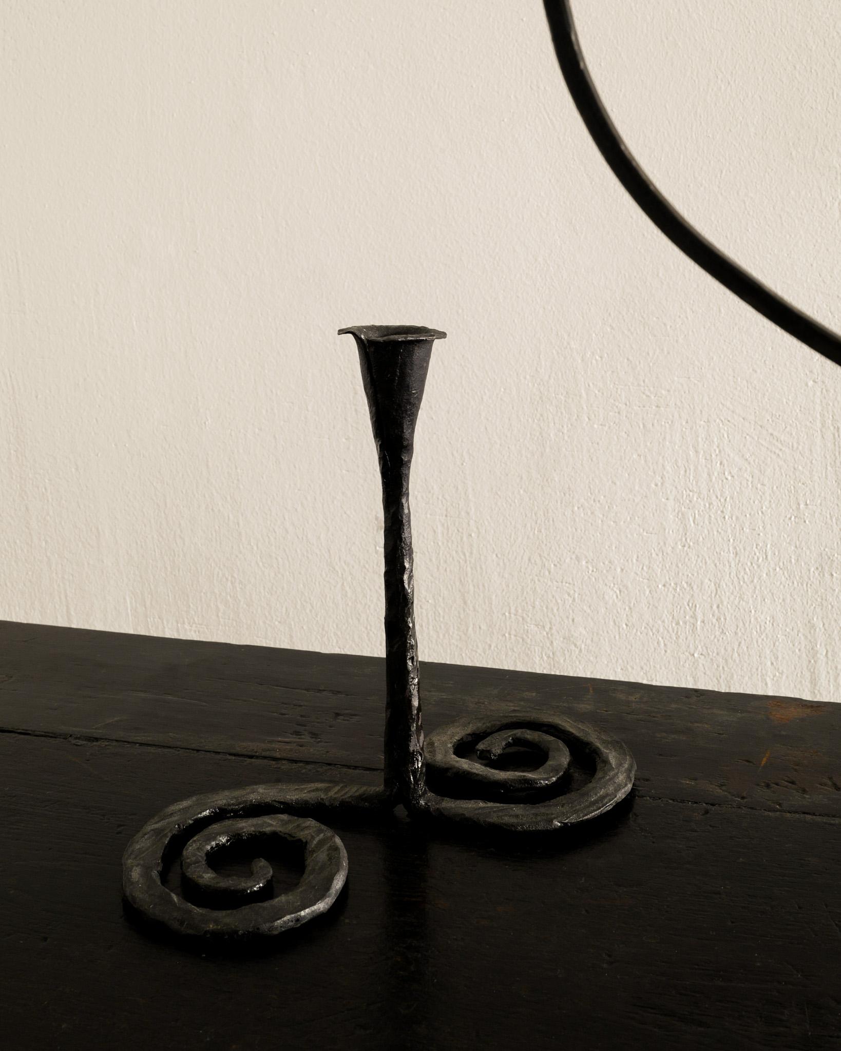 Black Swedish Antique Sculptural Candleholders in Cast Iron Produced late 1800s  4