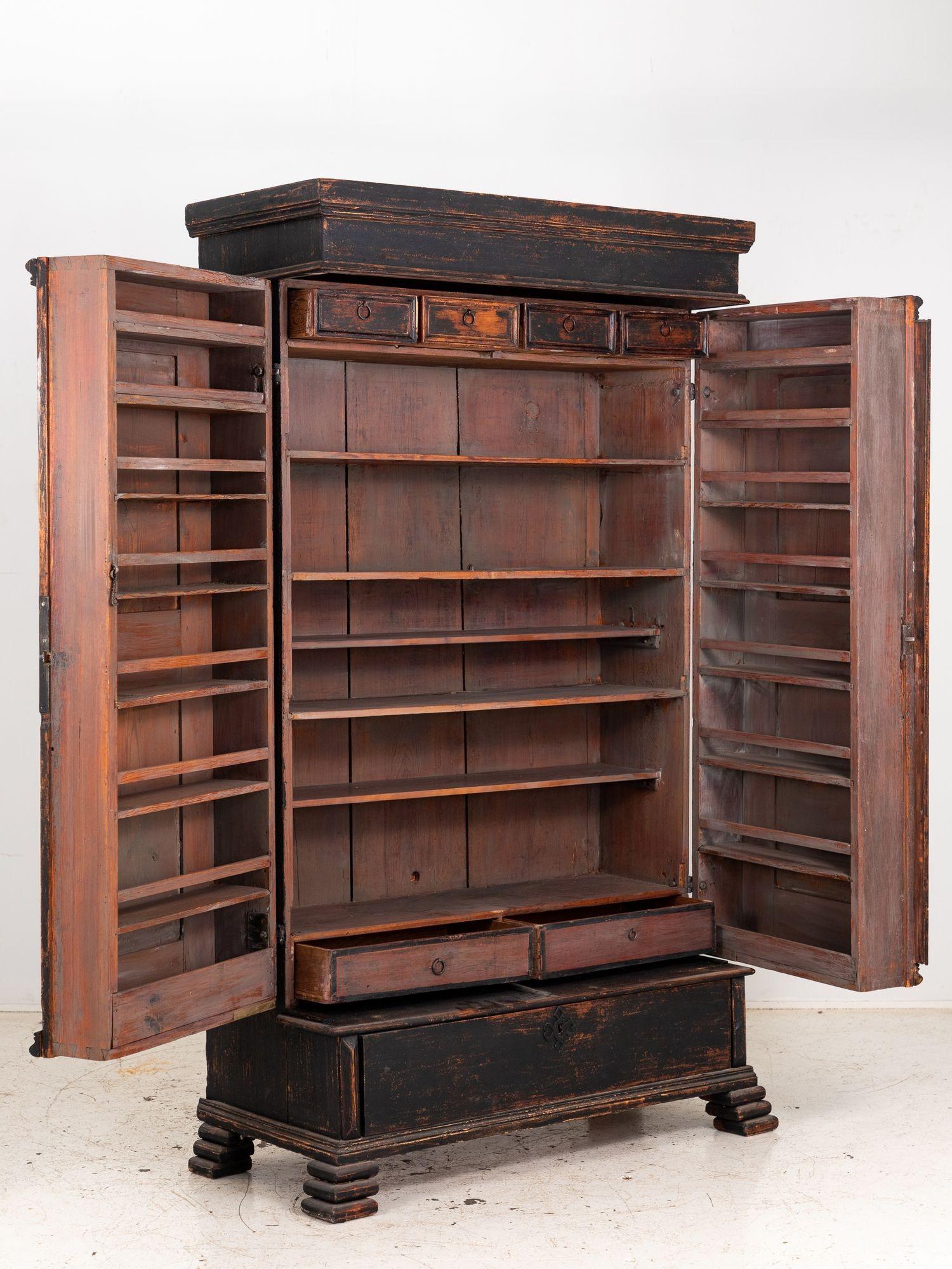 Credenza svedese nera o mobile da cucina, Svezia Fine del XVIII secolo. in vendita 2
