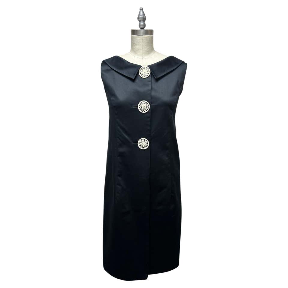 Vintage CHANEL Size US 8 FR 40 Navy Gathered Silk Strapless Spring vintage-chanel-size-us-8-fr-40-navy-gathered-silk-strapless-spring