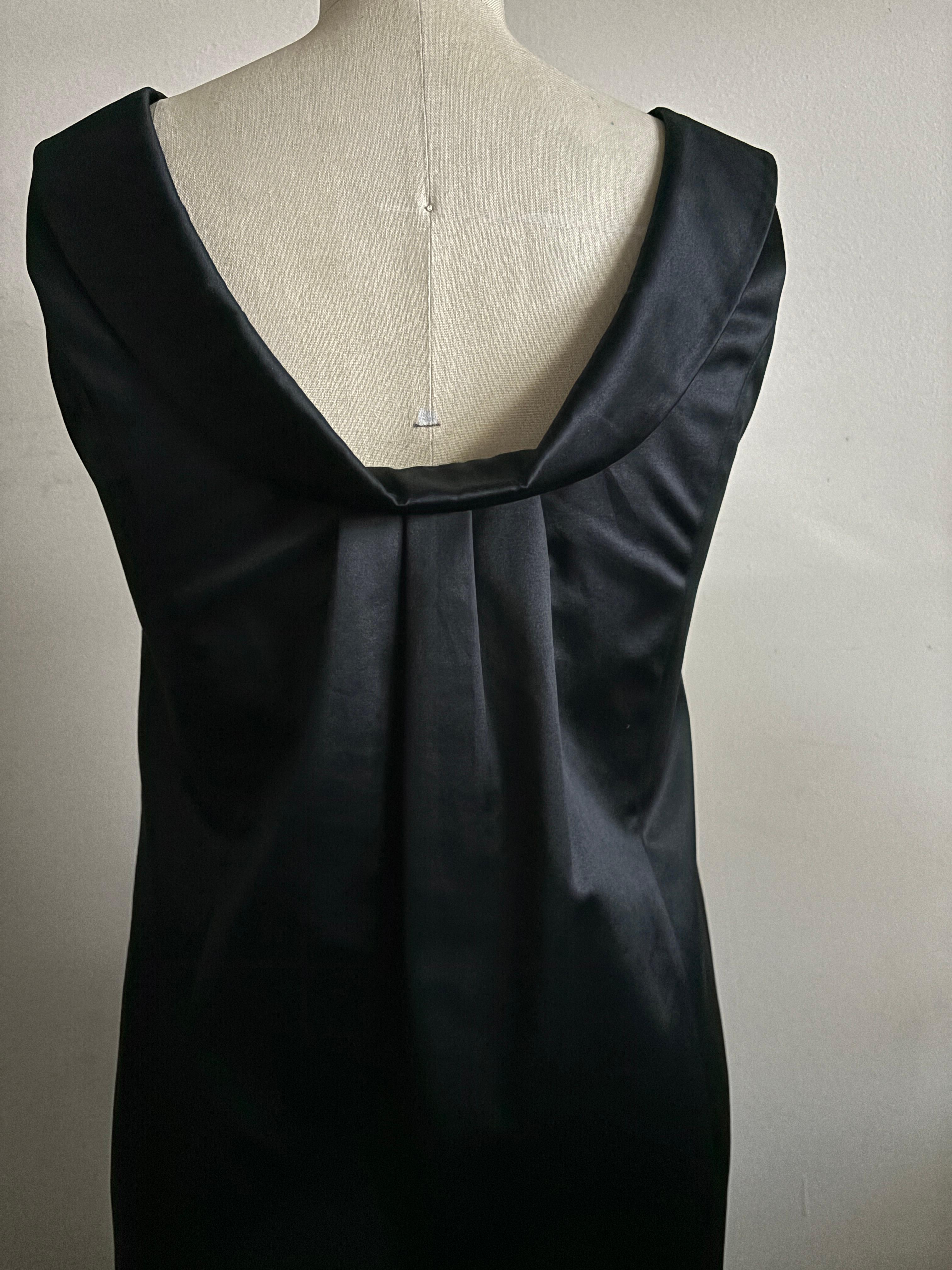 Black Swiss Cotton Coat Dress with Gathered Back and White carved Buttons For Sale 1