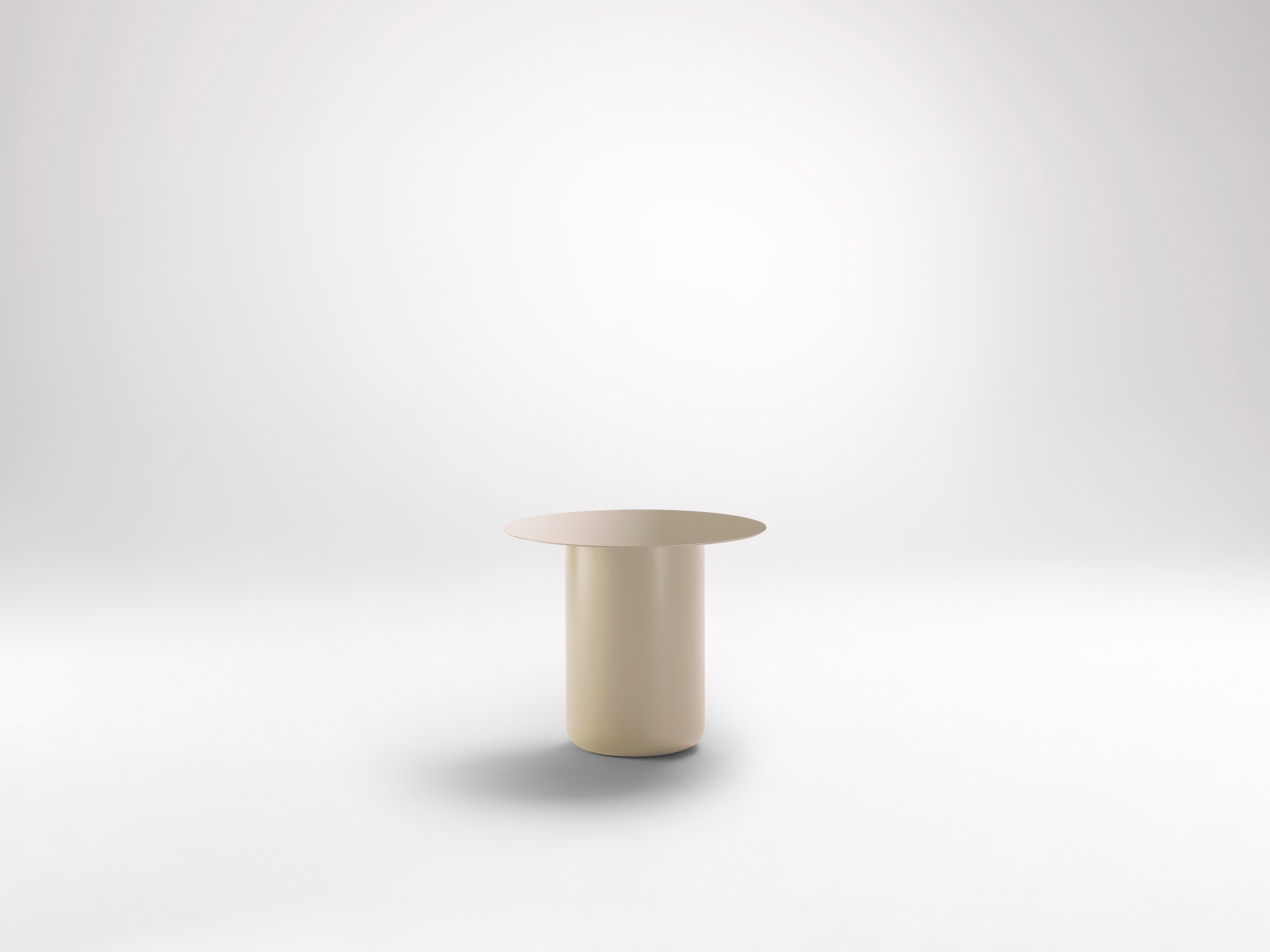 Black Table 01 by Coco Flip In New Condition For Sale In Geneve, CH
