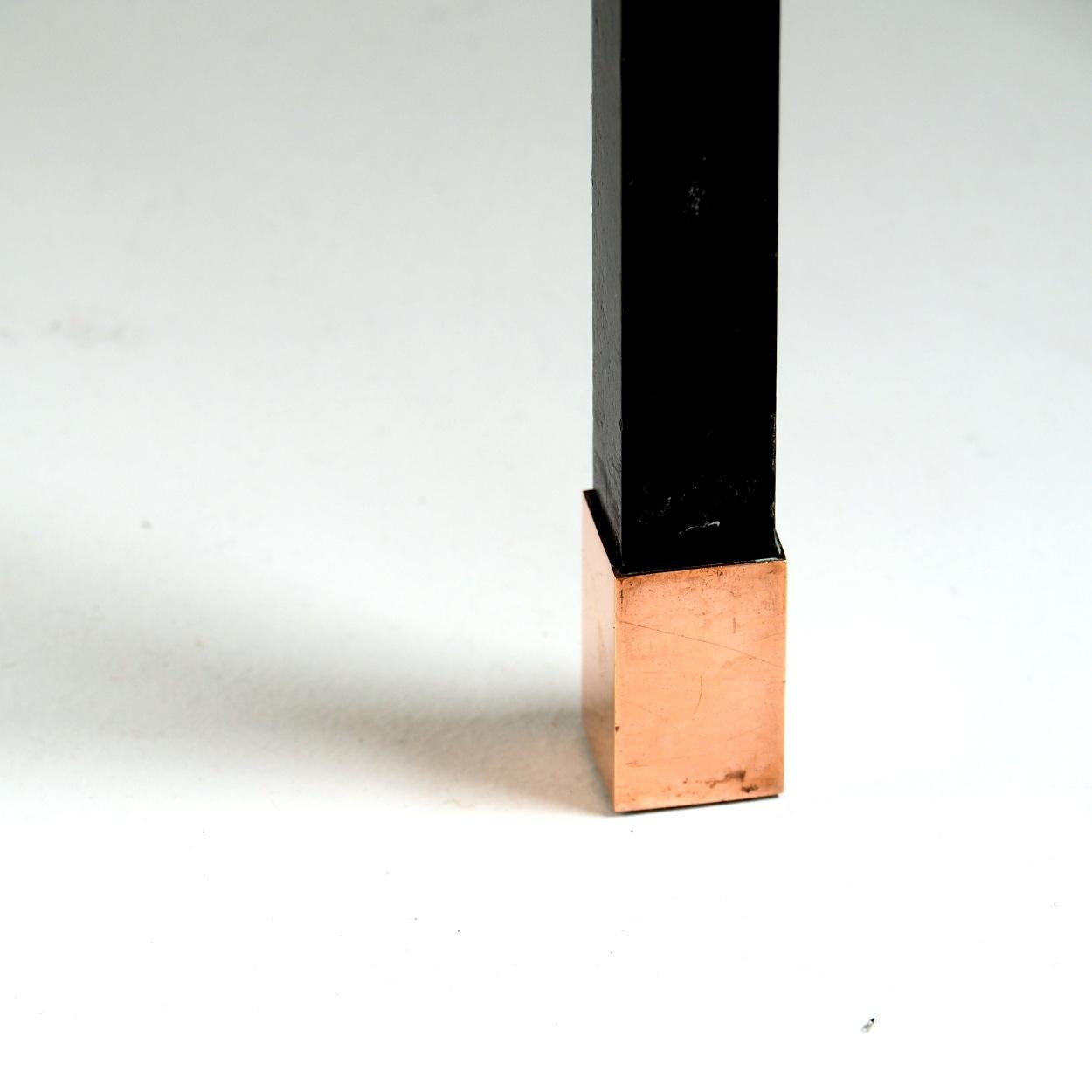 Métal Table noire attribuée au designer moderniste français Paul Geoffroy en vente