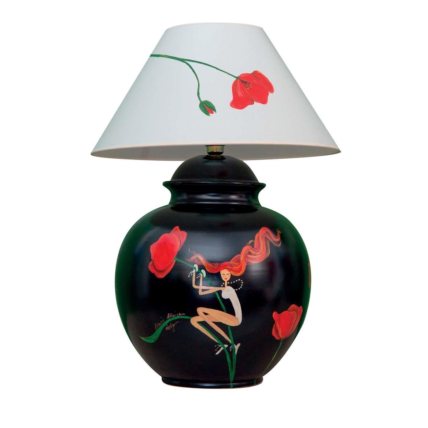 A stunning piece of traditional craftsmanship, this table lamp features a rounded base made of black-lacquered clay, and a lampshade fashioned of white fabric and embellished with graceful poppy flowers. Entirely painted by hand, the piece boasts