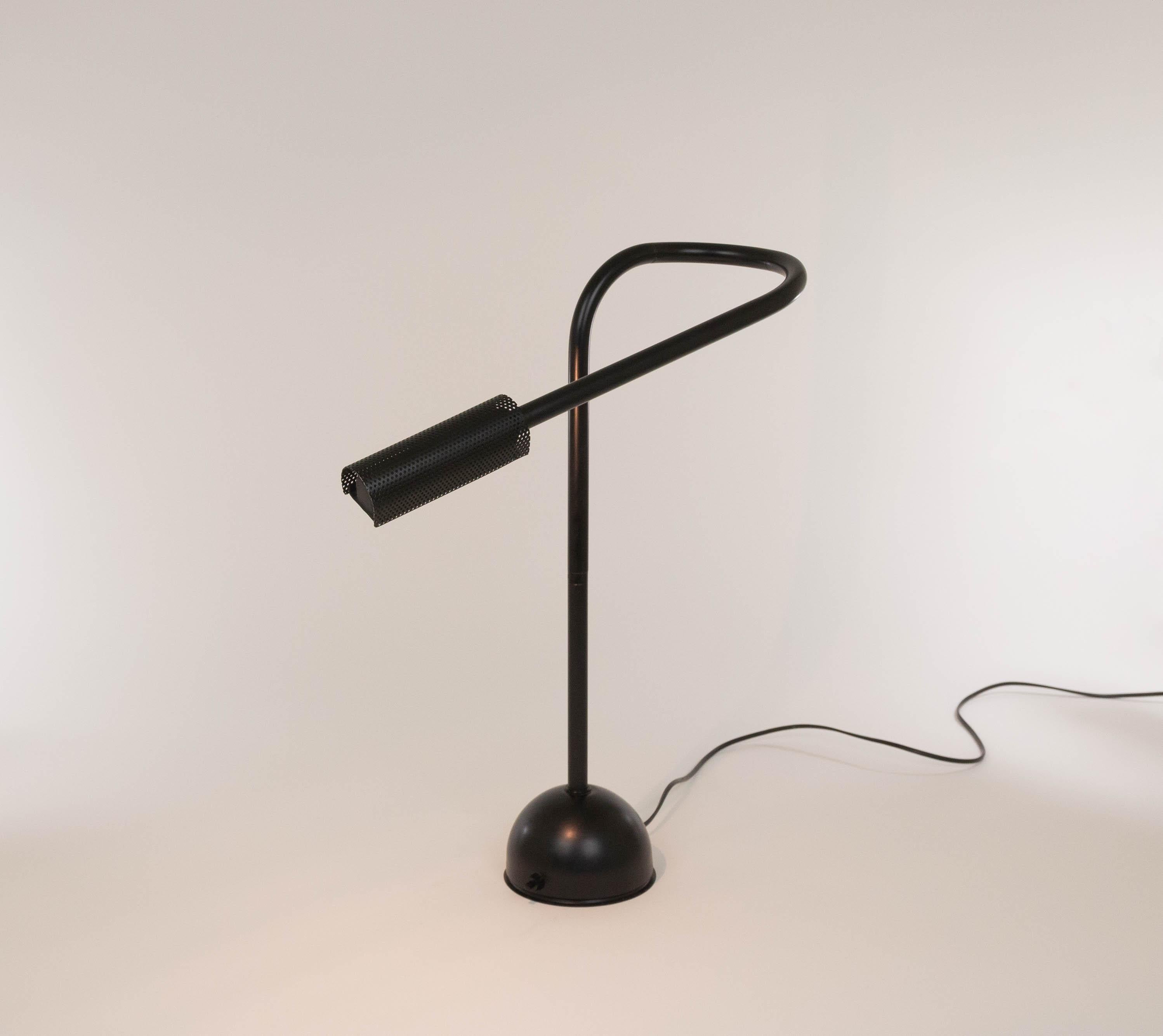 Black Table Lamp Stringa by Hans Ansems for Luxo Italiana, 1980s In Good Condition For Sale In Rotterdam, NL