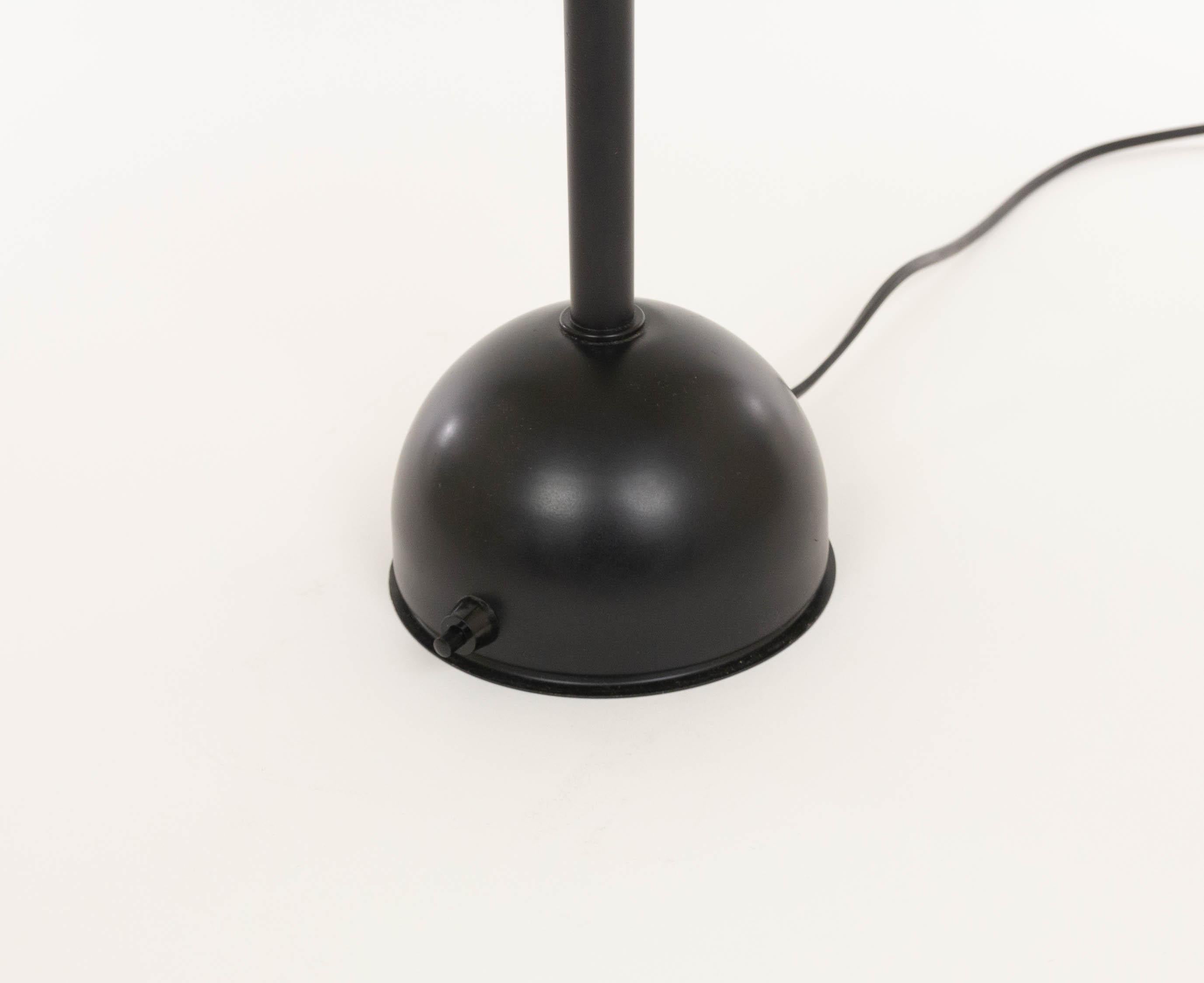 Late 20th Century Black Table Lamp Stringa by Hans Ansems for Luxo Italiana, 1980s For Sale