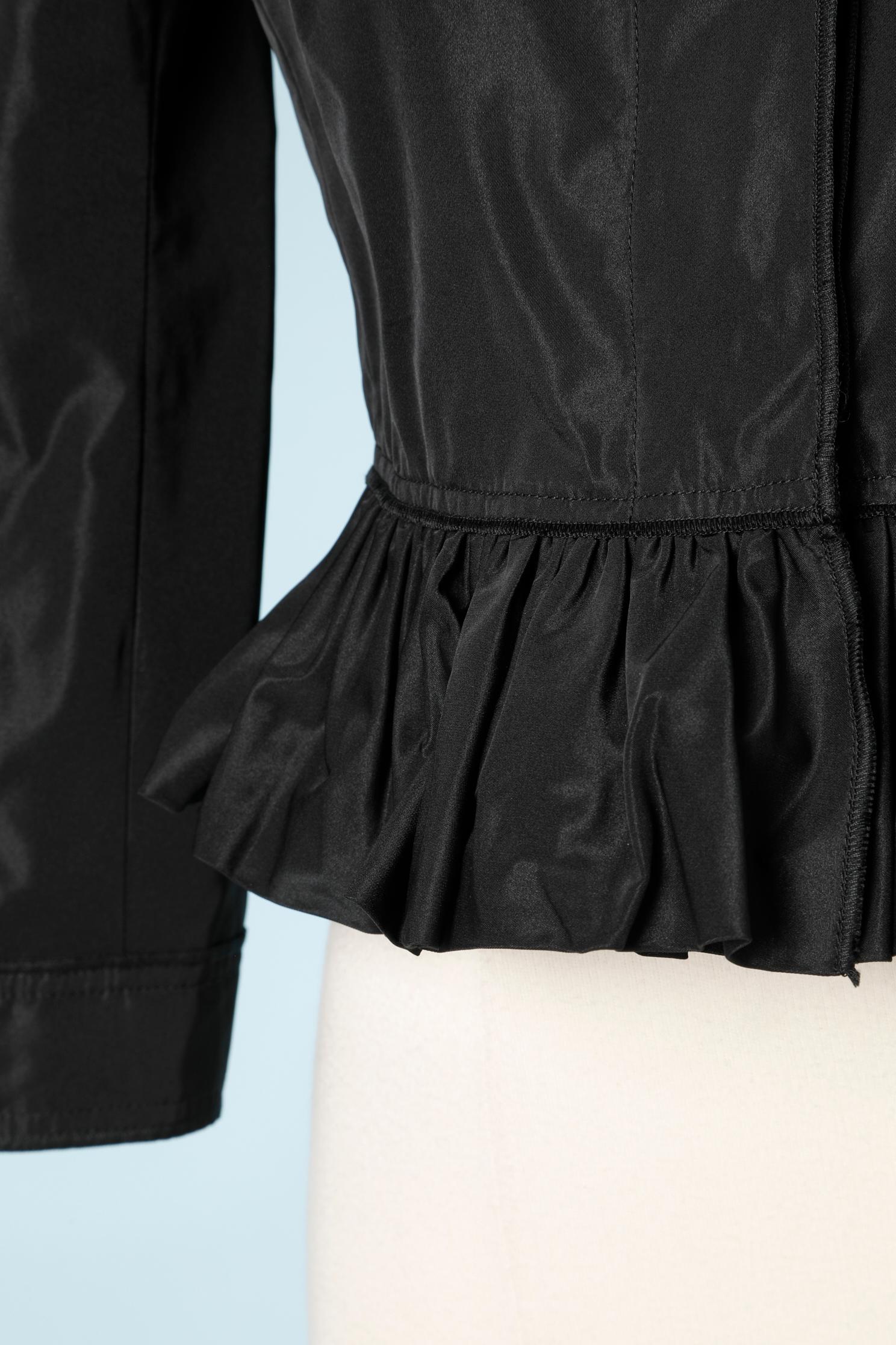 Black taffeta jacket with ruffles Dolce & Gabbana  In Excellent Condition For Sale In Saint-Ouen-Sur-Seine, FR