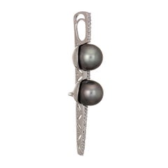 Black Tahitian Cultured Pearl Diamond Pendant Vintage 18 Karat White Gold Estate
