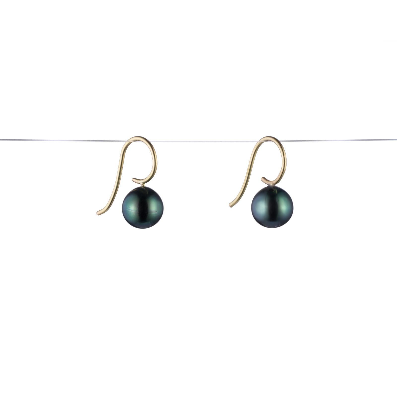 black tahitian pearl and gold tube earrings