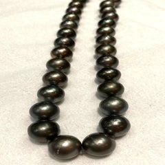Black Tahitian Pearl 31pcs