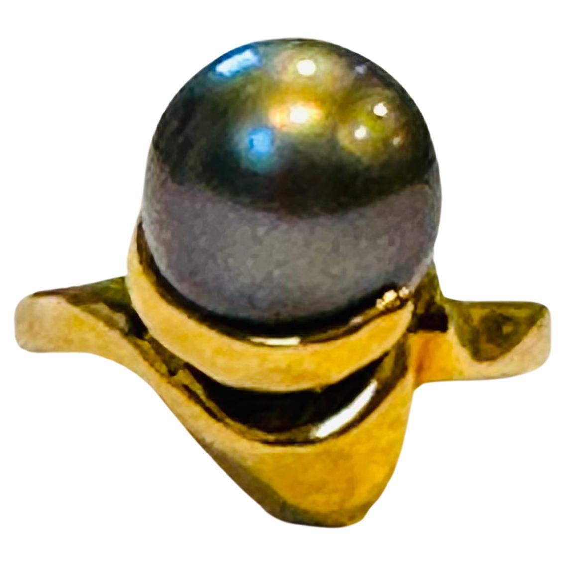 Black Tahitian Pearl 9.3 MM Cocktail Ring 18 Karat Yellow Gold