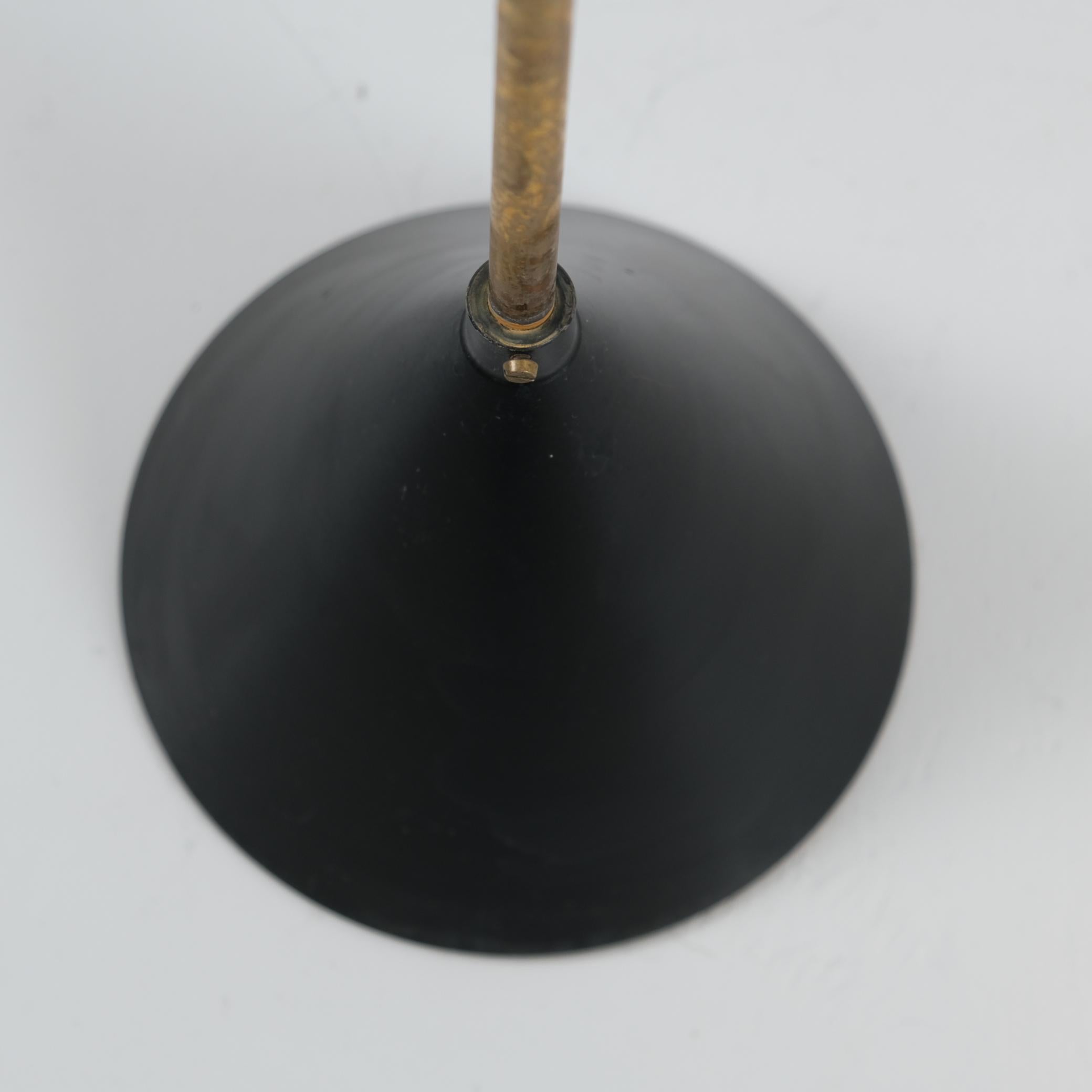 Lampada da terra regolabile Tapio Wirkkala nera modello K10-11, Idman 1950s In condizioni buone in vendita a Helsinki, FI