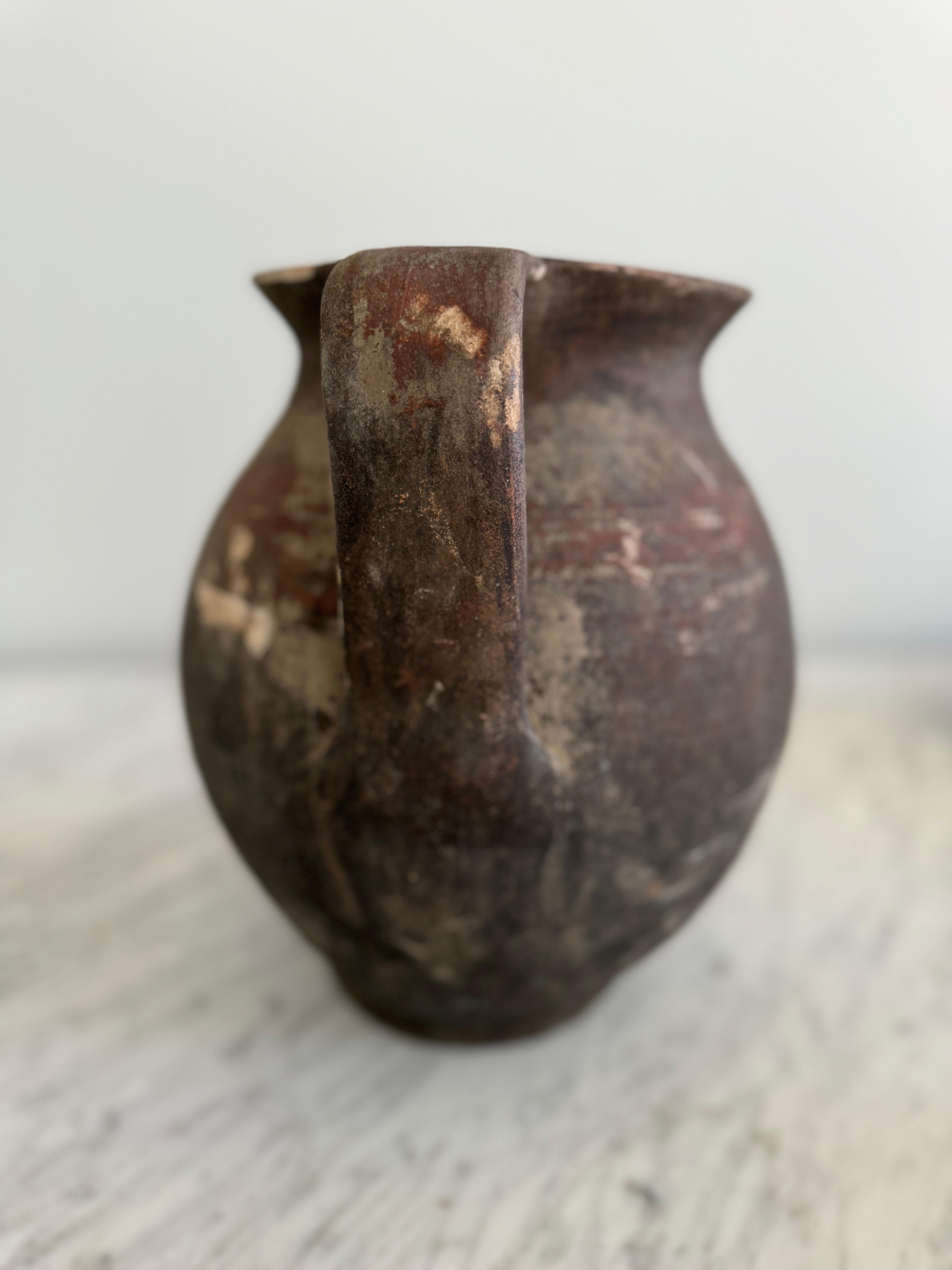 Black Terracotta large pignate pot In condizioni buone in vendita a Ventura, CA