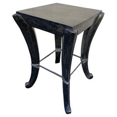 Mesa auxiliar de mármol negro teselado de estilo art déco