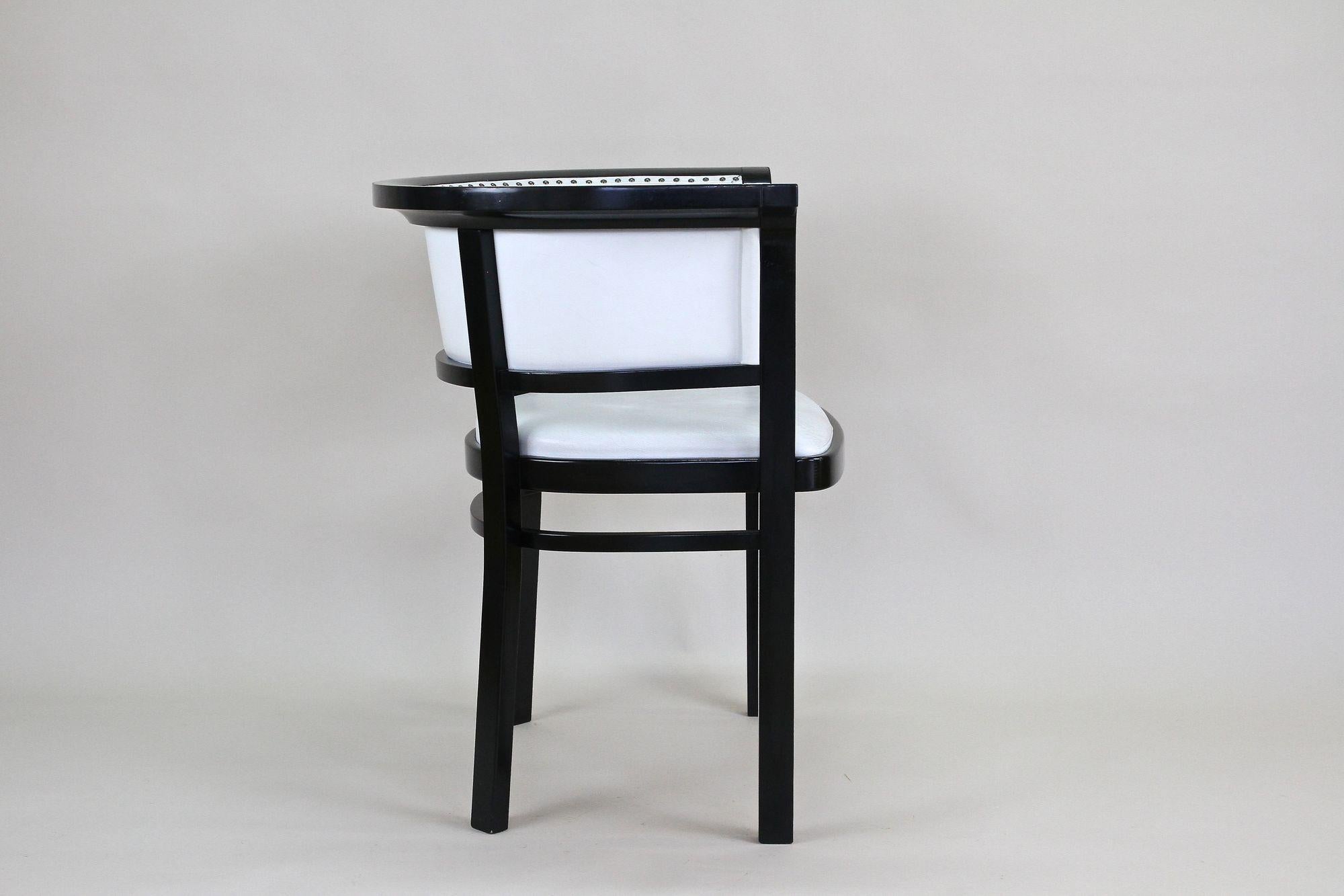 Black Thonet Armchair with White Leather, Design Marcel Kammerer, at circa 1980 For Sale 6