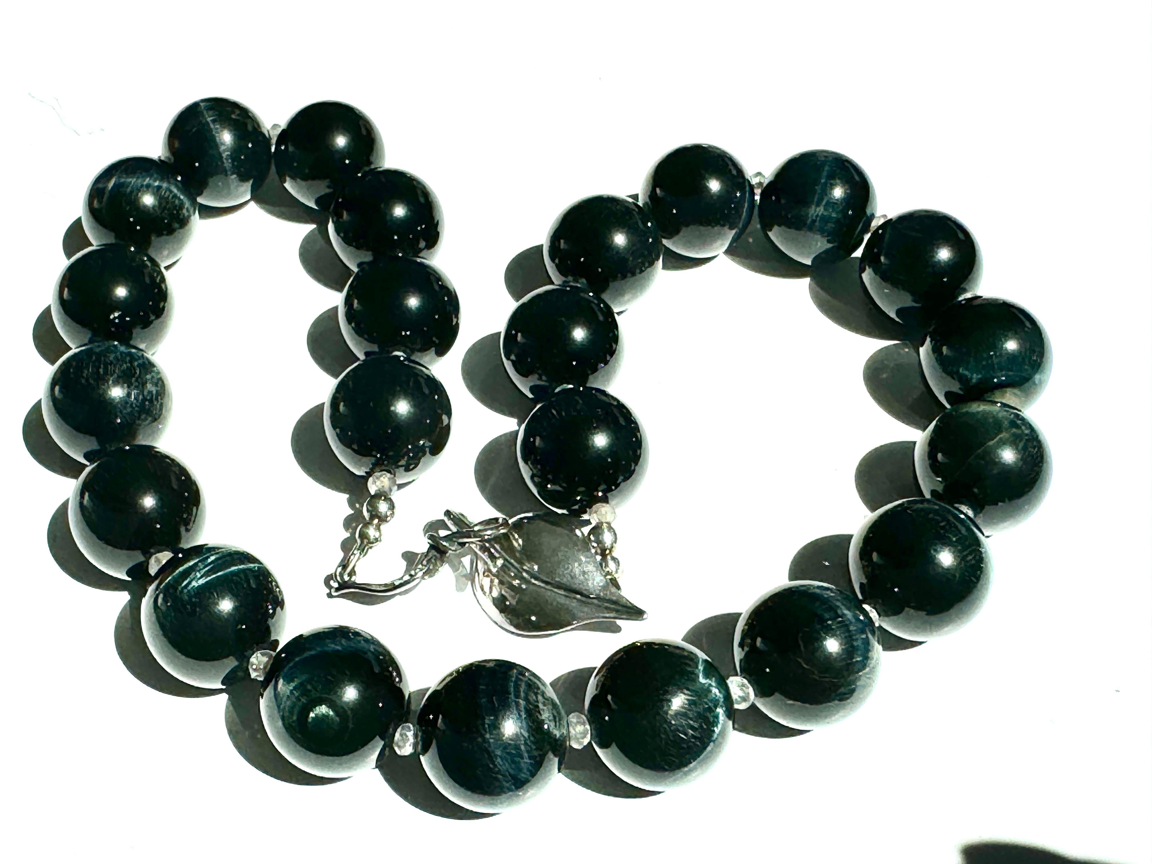 Women's Black Tiger Eye Labradorite Sterling Silver Necklace For Sale