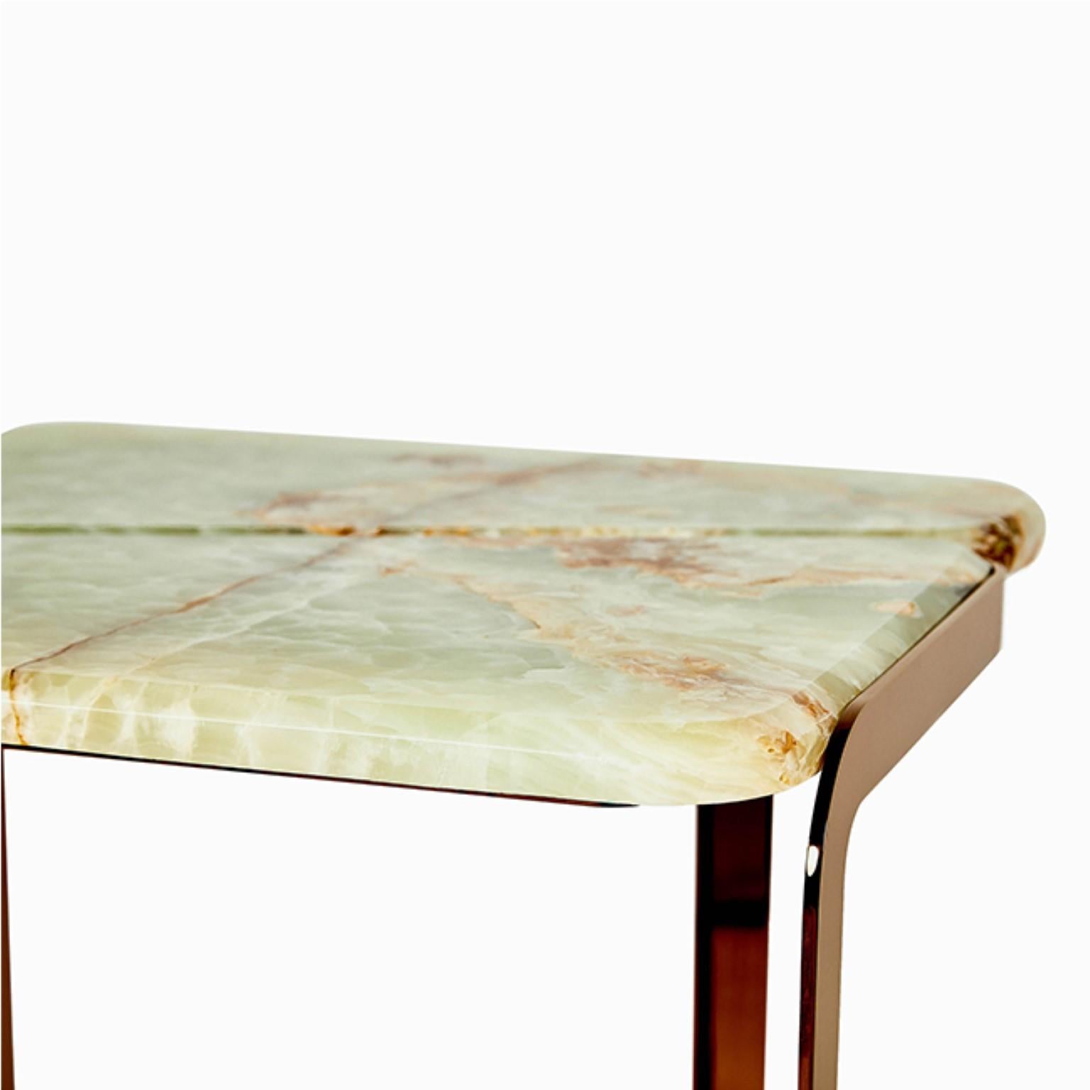 Black Tigris Side Table by Marble Balloon For Sale 2