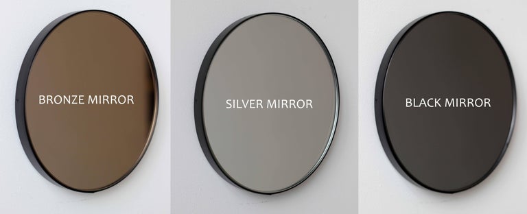 Black Tinted Round Minimalist Mirror, How To Tint Mirror