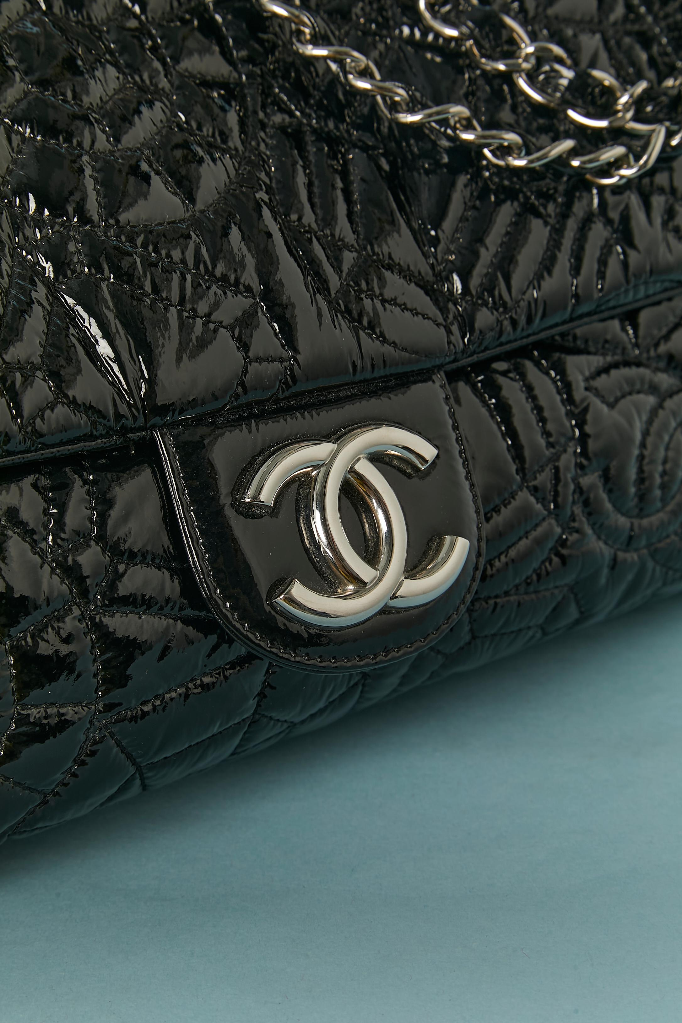 Black top-stitched patent leather shoulder bag CHANEL Numbered / 2008-2009 In Excellent Condition For Sale In Saint-Ouen-Sur-Seine, FR