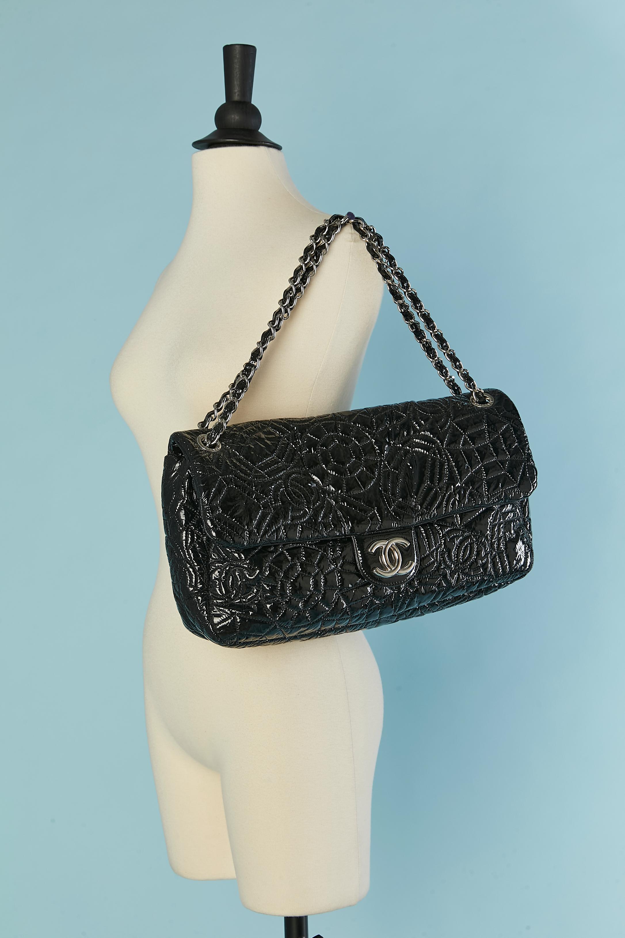 Black top-stitched patent leather shoulder bag CHANEL Numbered / 2008-2009 For Sale 4
