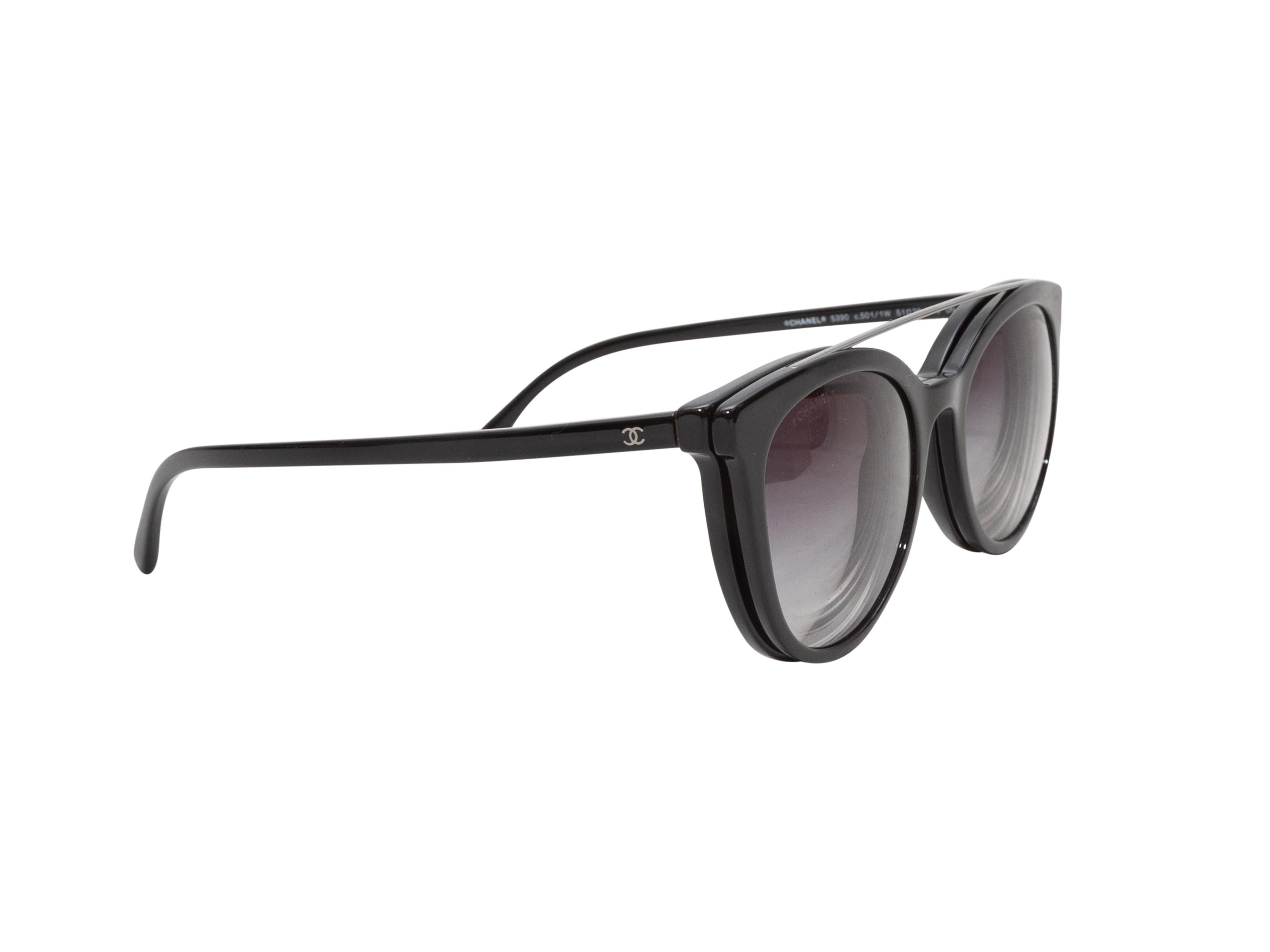 Black & Tortoiseshell Chanel Interchangeable Magnetic Sunglasses en vente 1