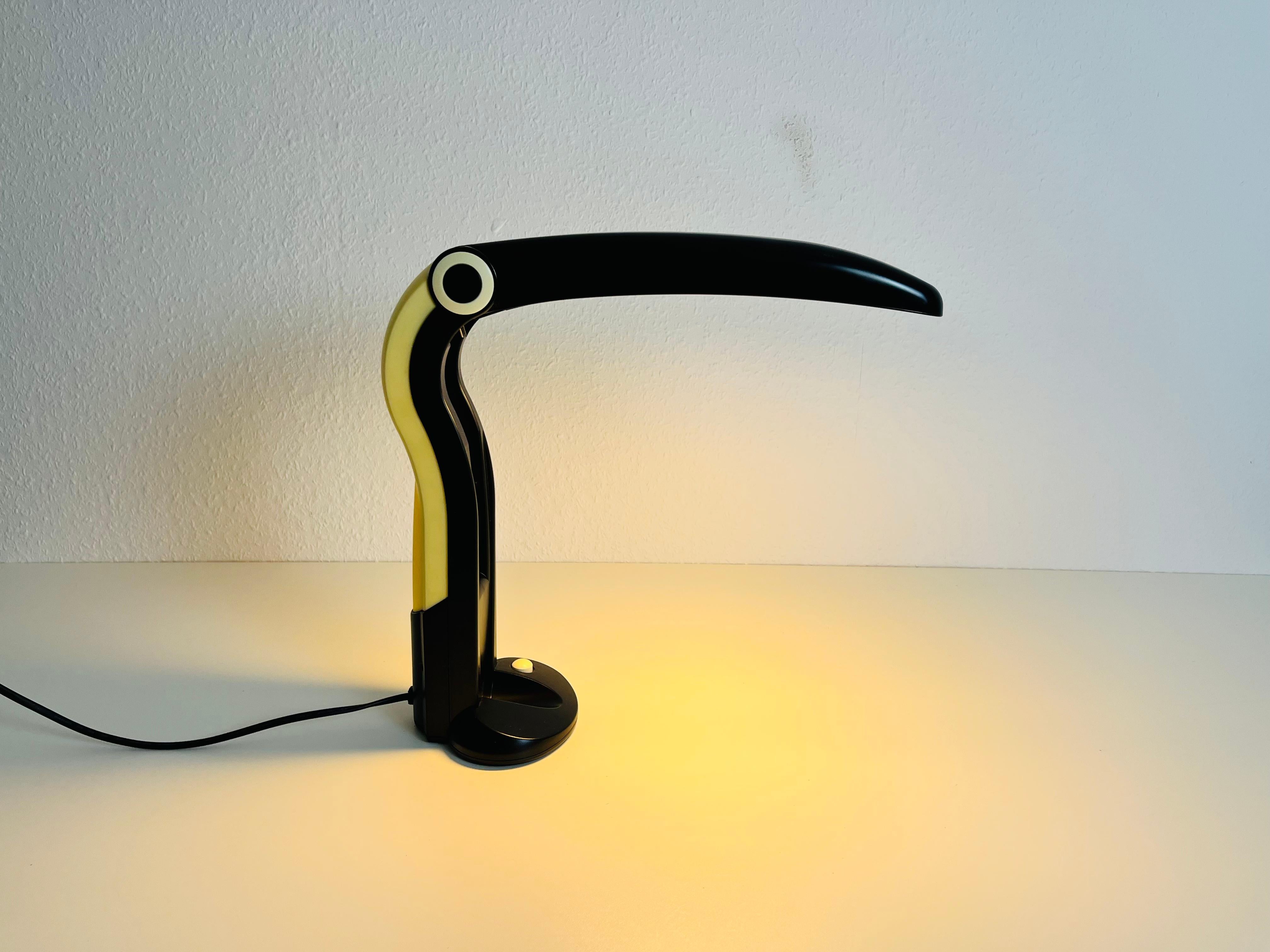 Plastic Black Toucan Table Lamp by H.T. Huang for Huangslite, 1990s For Sale