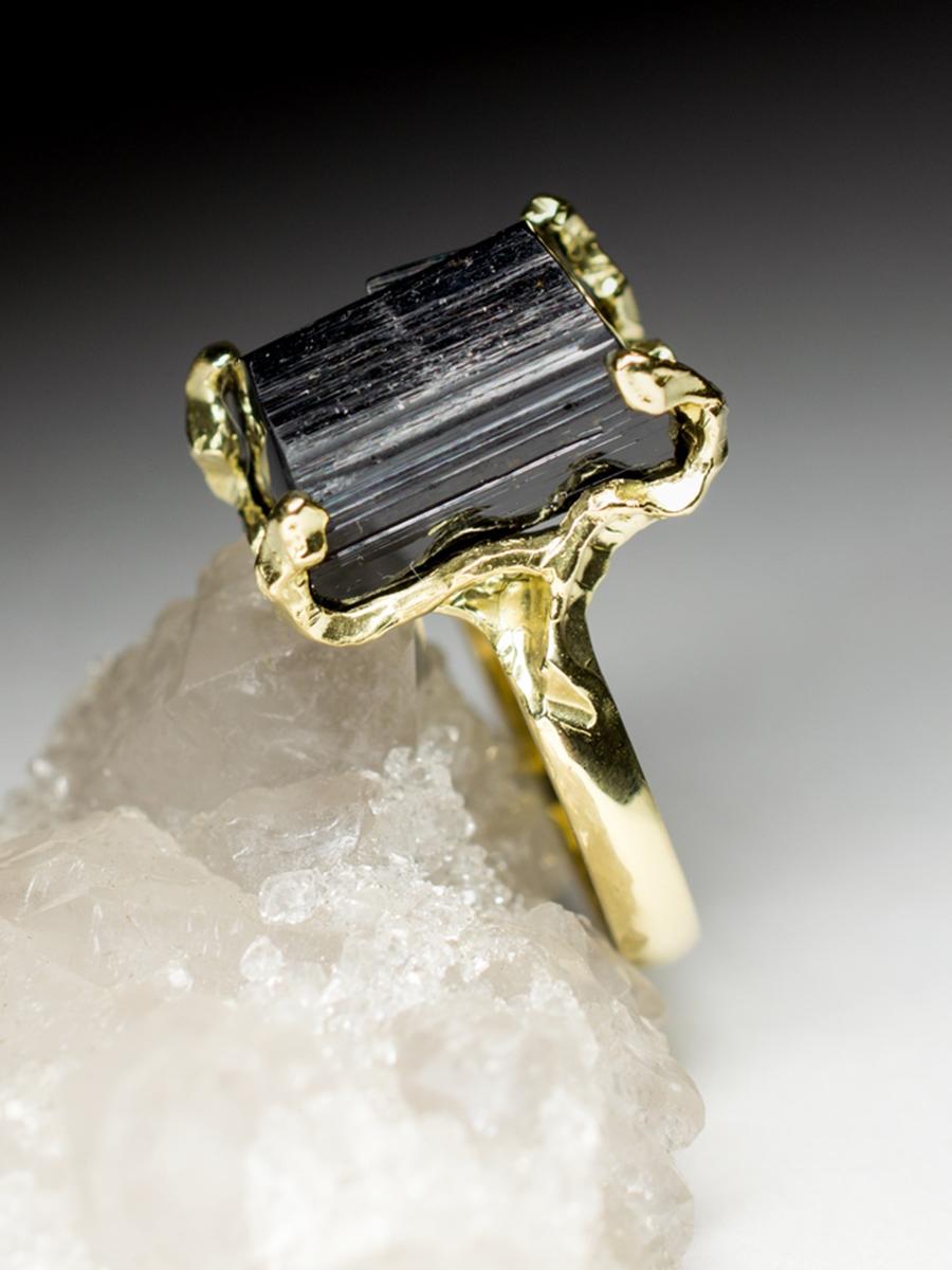 Aesthetic Movement Black Tourmaline Ring Gold Men's Natural Raw Schorl Crystal LOTR For Sale