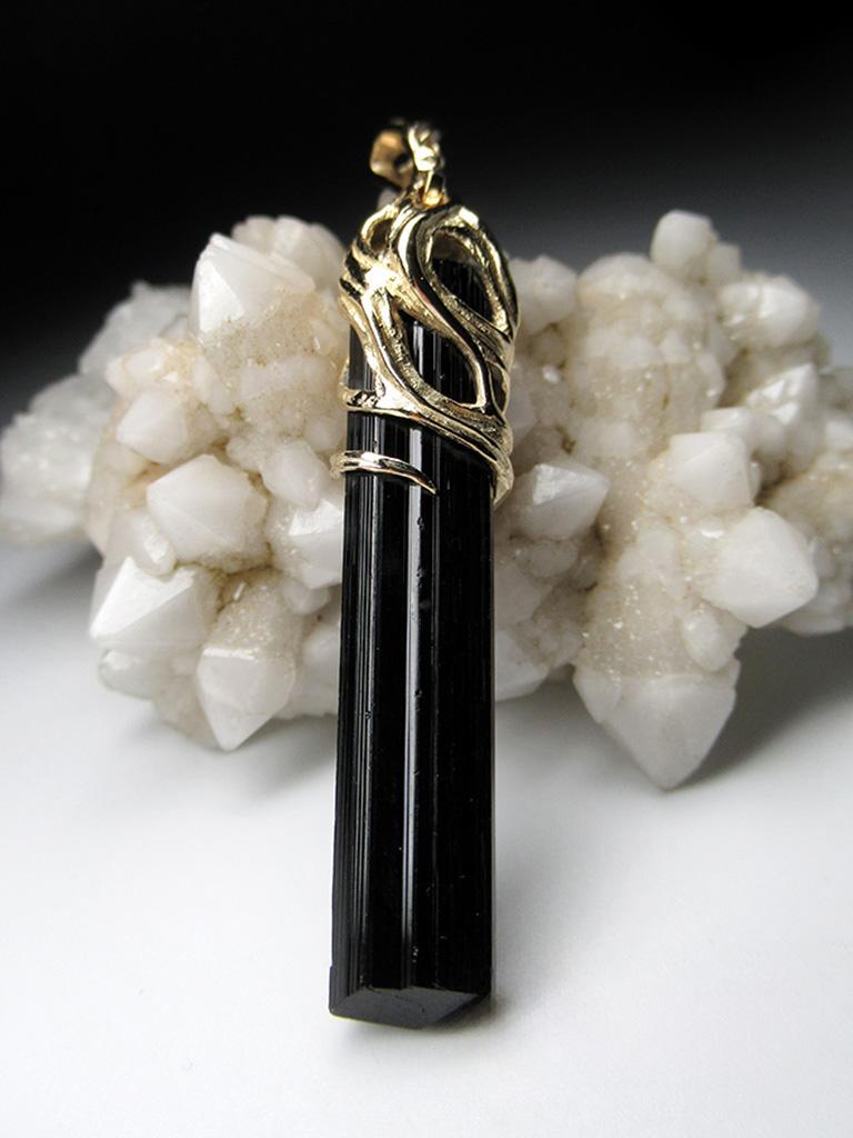 Black Tourmaline Yellow Gold Pendant Natural Crystal Healing Unisex Raw Gemstone For Sale 4