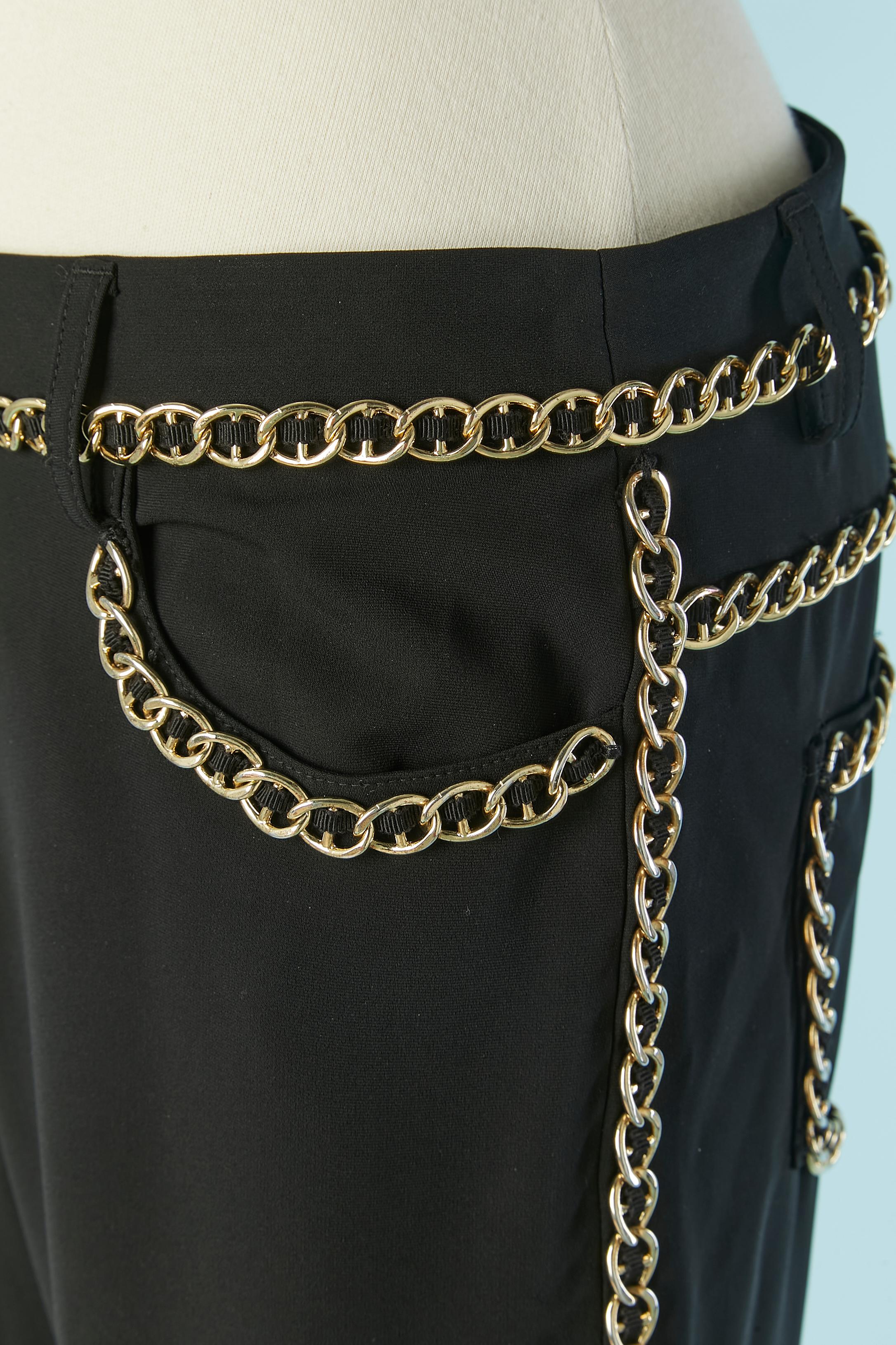 Black trouser with gold metal chain embellishment MOSCHINO COUTURE In Excellent Condition For Sale In Saint-Ouen-Sur-Seine, FR