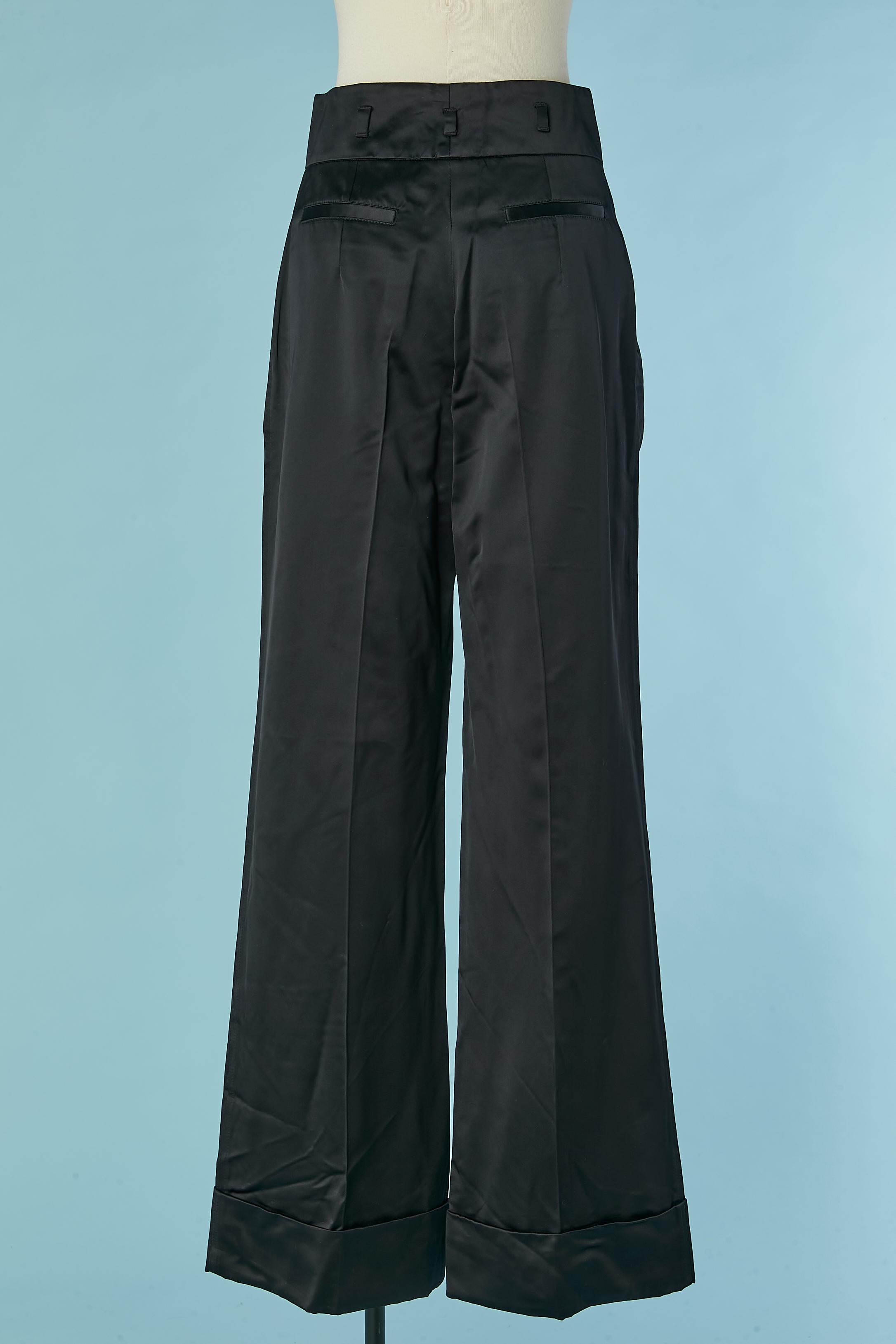 Pantalon noir avec revers Dolce & Gabbana Pour femmes en vente