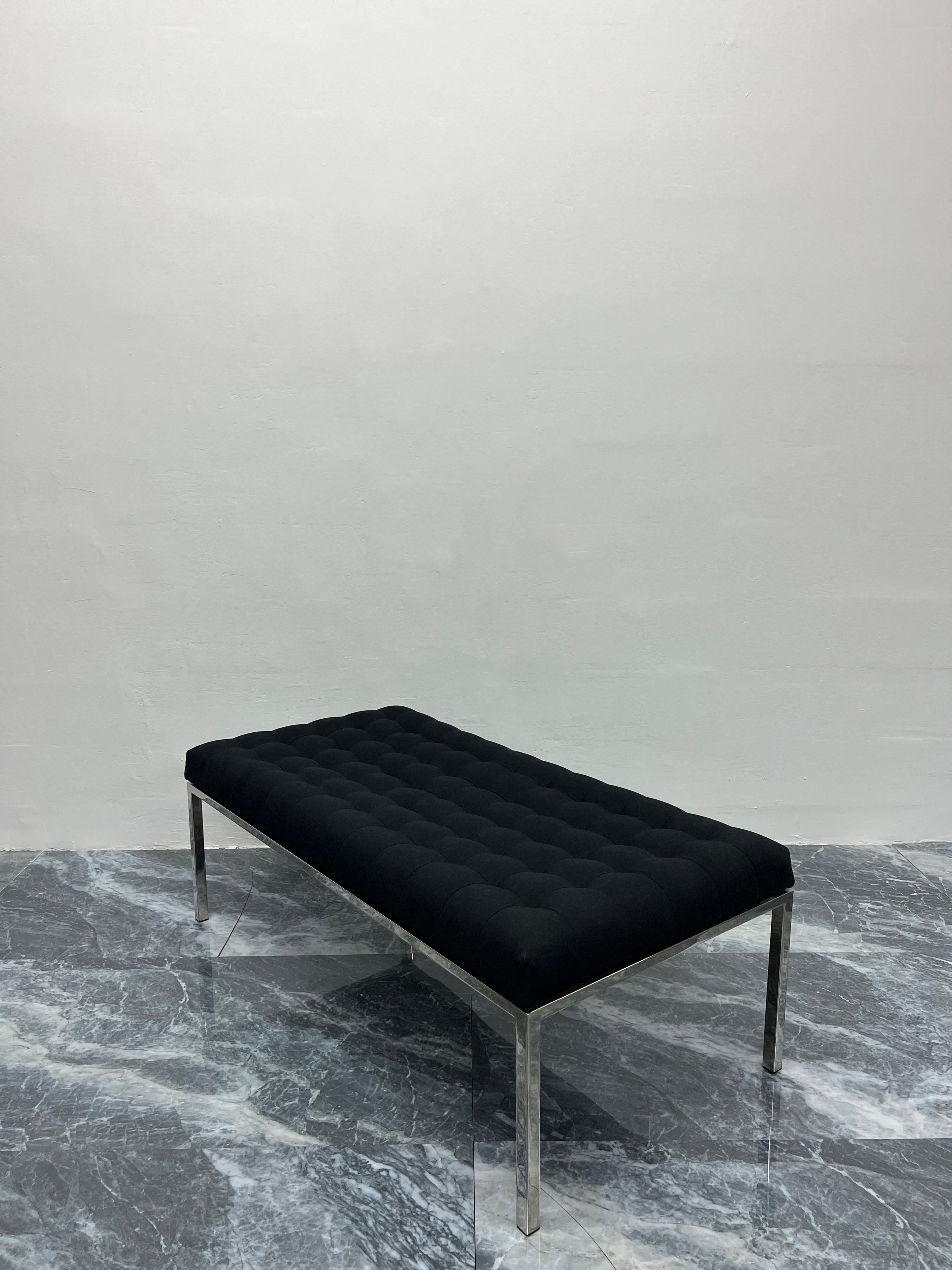 Black Tufted Canvas Museum Bench by Metropolitan Furniture, 1986 For Sale 1