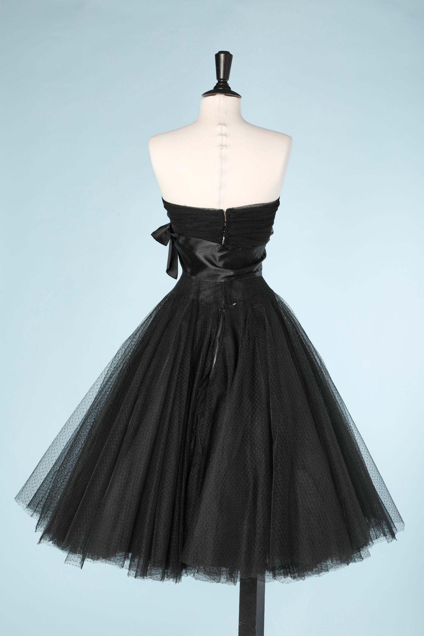 Vestido bustier negro de tul y satén 1950 Emilio Schuberth 3