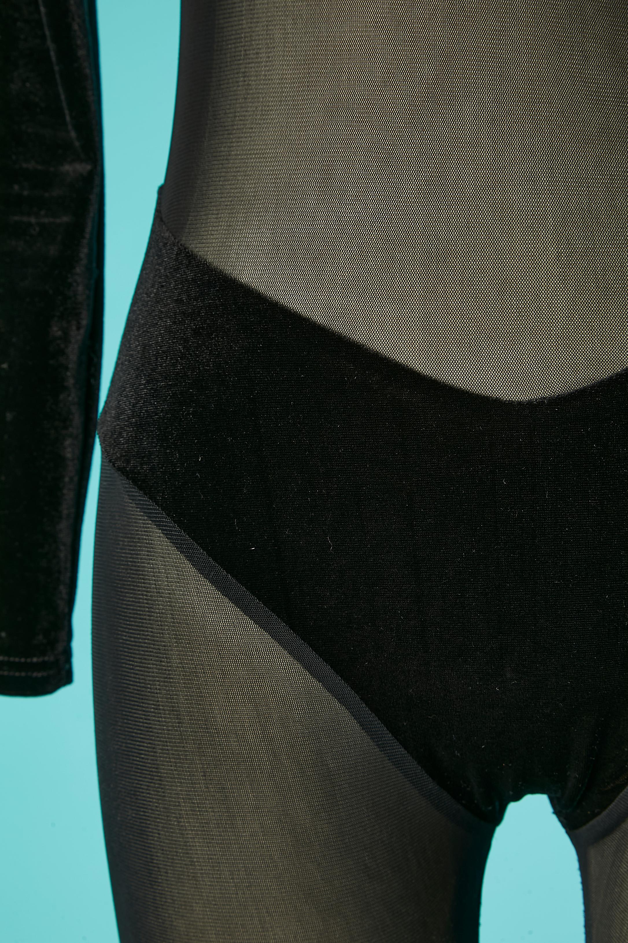 Tuta in tulle e velluto elasticizzato nero In condizioni ottime in vendita a Saint-Ouen-Sur-Seine, FR