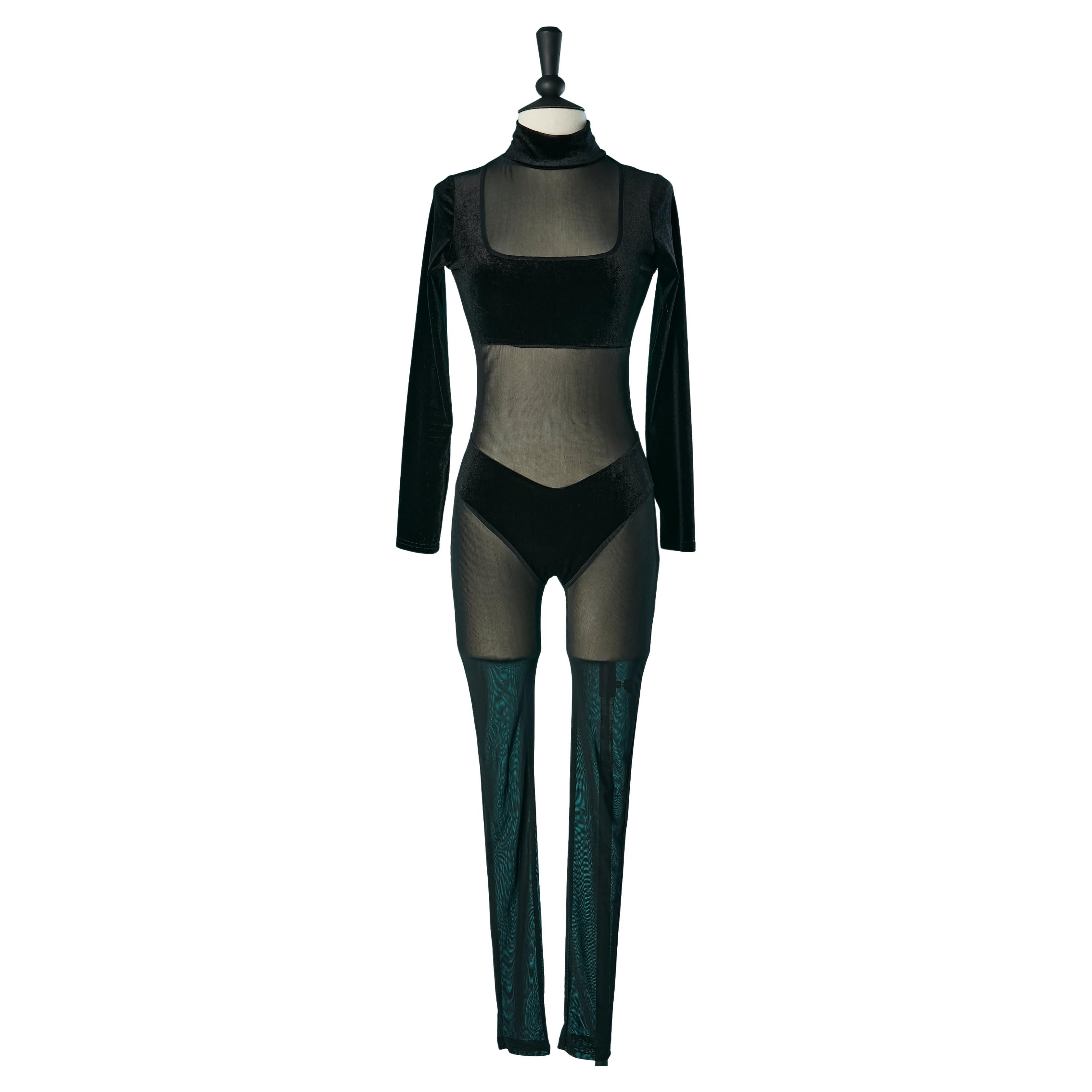Tuta in tulle e velluto elasticizzato nero
