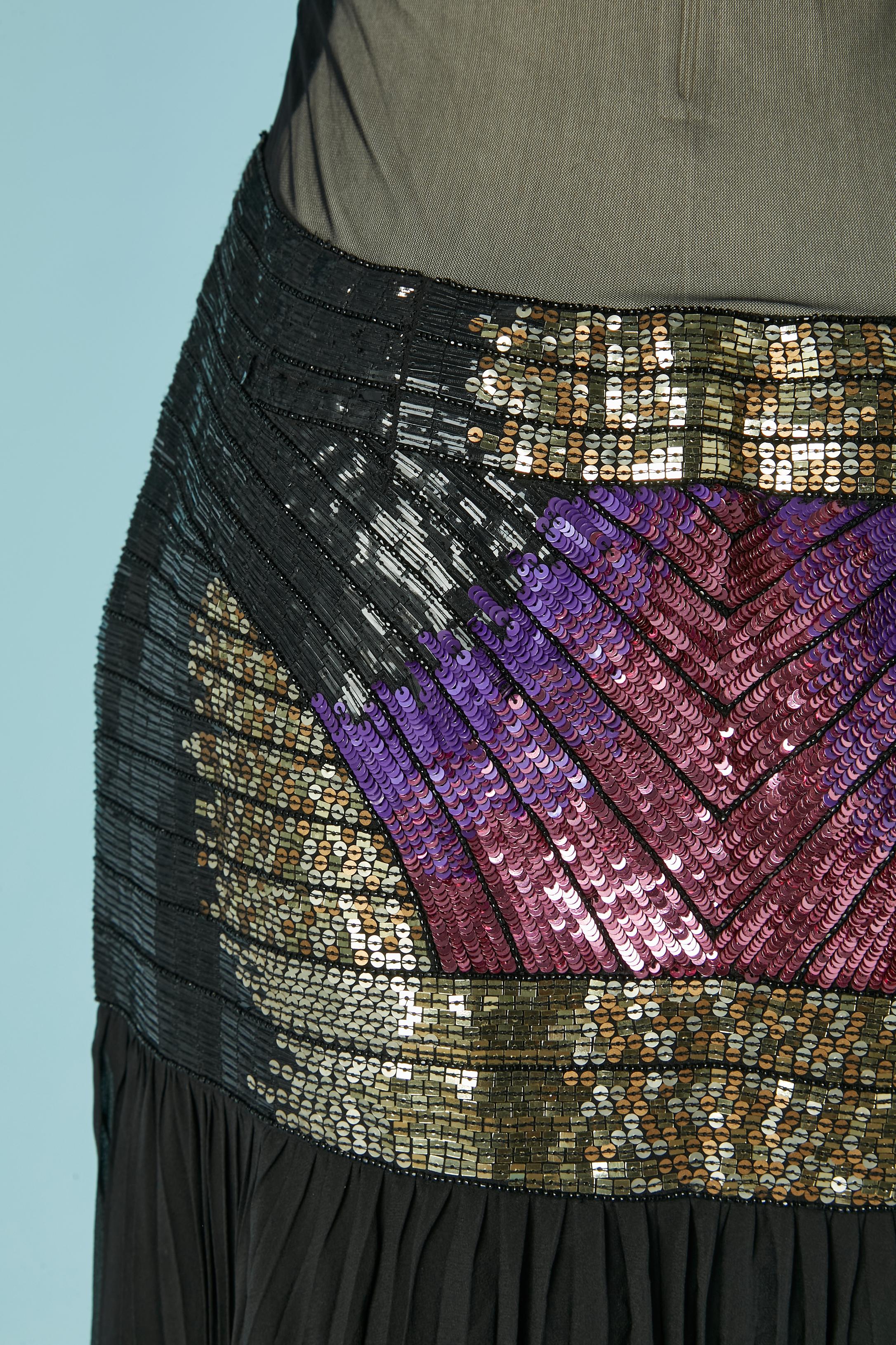 Schwarzer Tüll, Chiffon und  Paillettenbesticktes Bustier-Abendkleid  MATTIOLO im Angebot 6