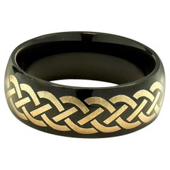 Bague Tungsten noire 8 mm à nœud celtique