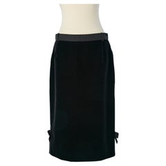 Black tuxedo velvet skirt with bow on both side Louis Vuitton 